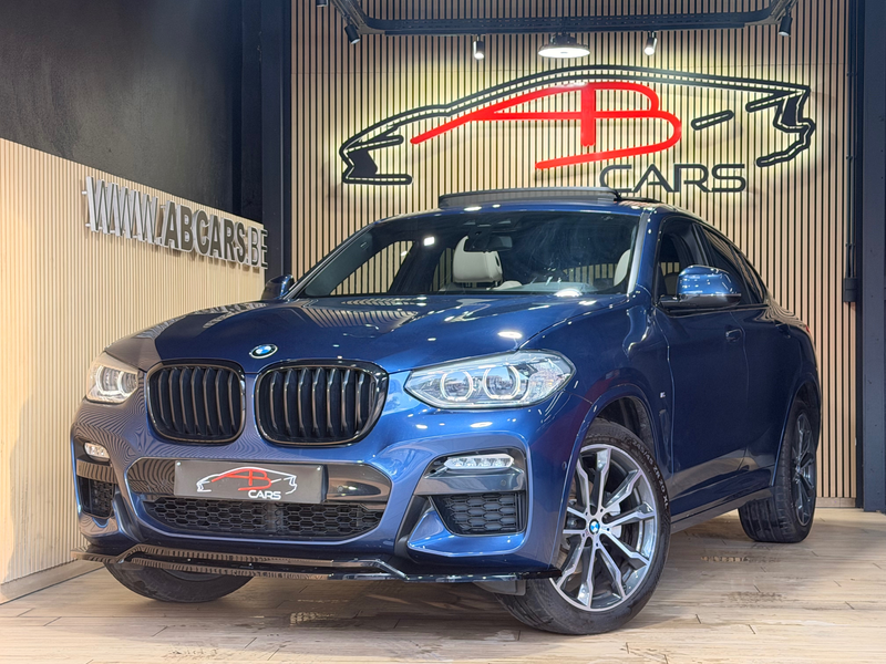 BMW X4 2.0iA xDrive20 * PACK M PERFORMANCE  / LOOK X4M * GARANTIE 12 MOIS *