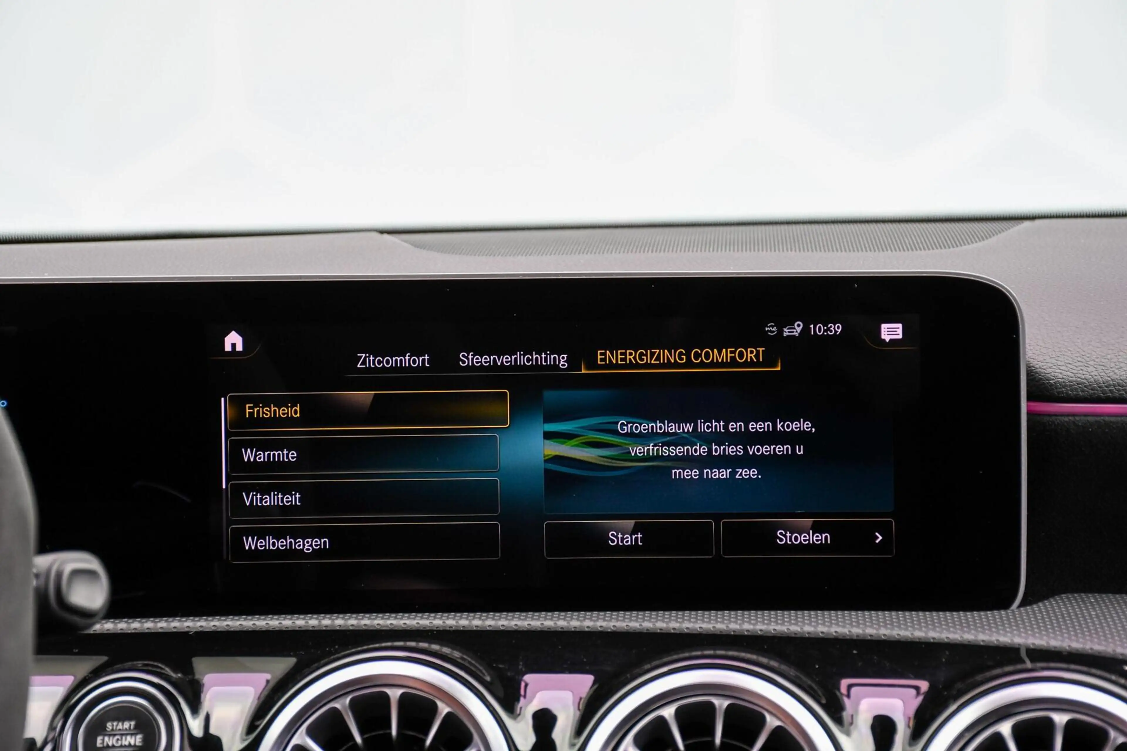 Mercedes-Benz A 35 AMG 4MATIC Edition 1 Pano Schaalstoelen — photo 18