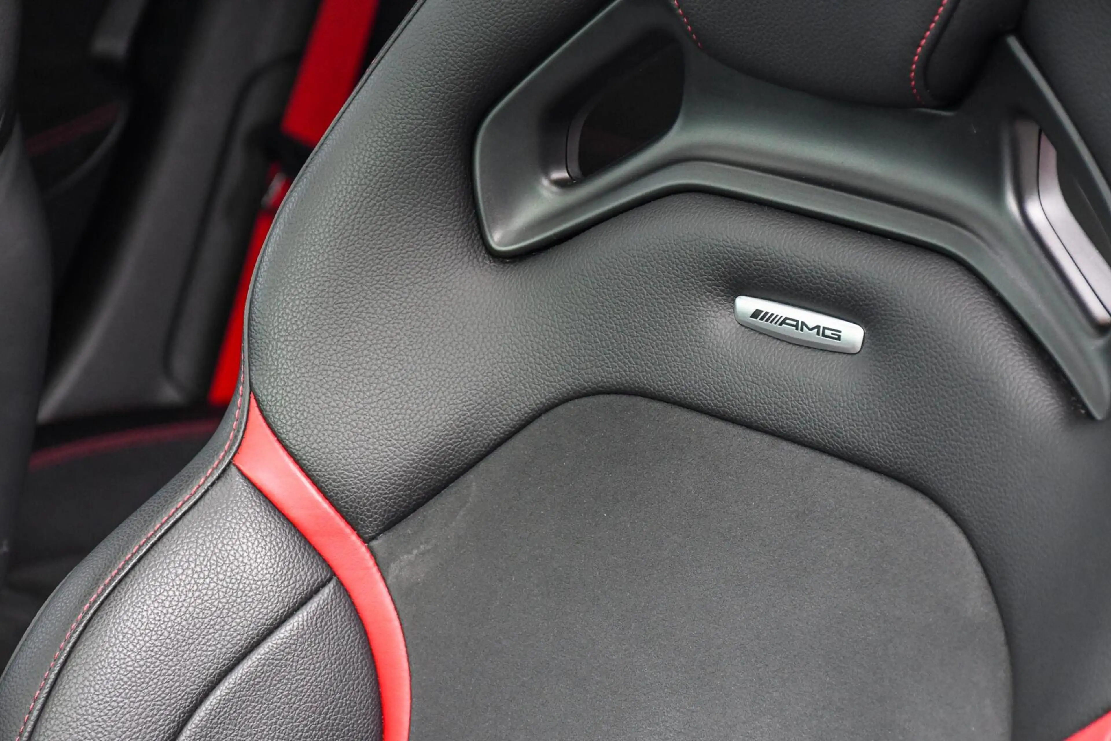 Mercedes-Benz A 35 AMG 4MATIC Edition 1 Pano Schaalstoelen — photo 8