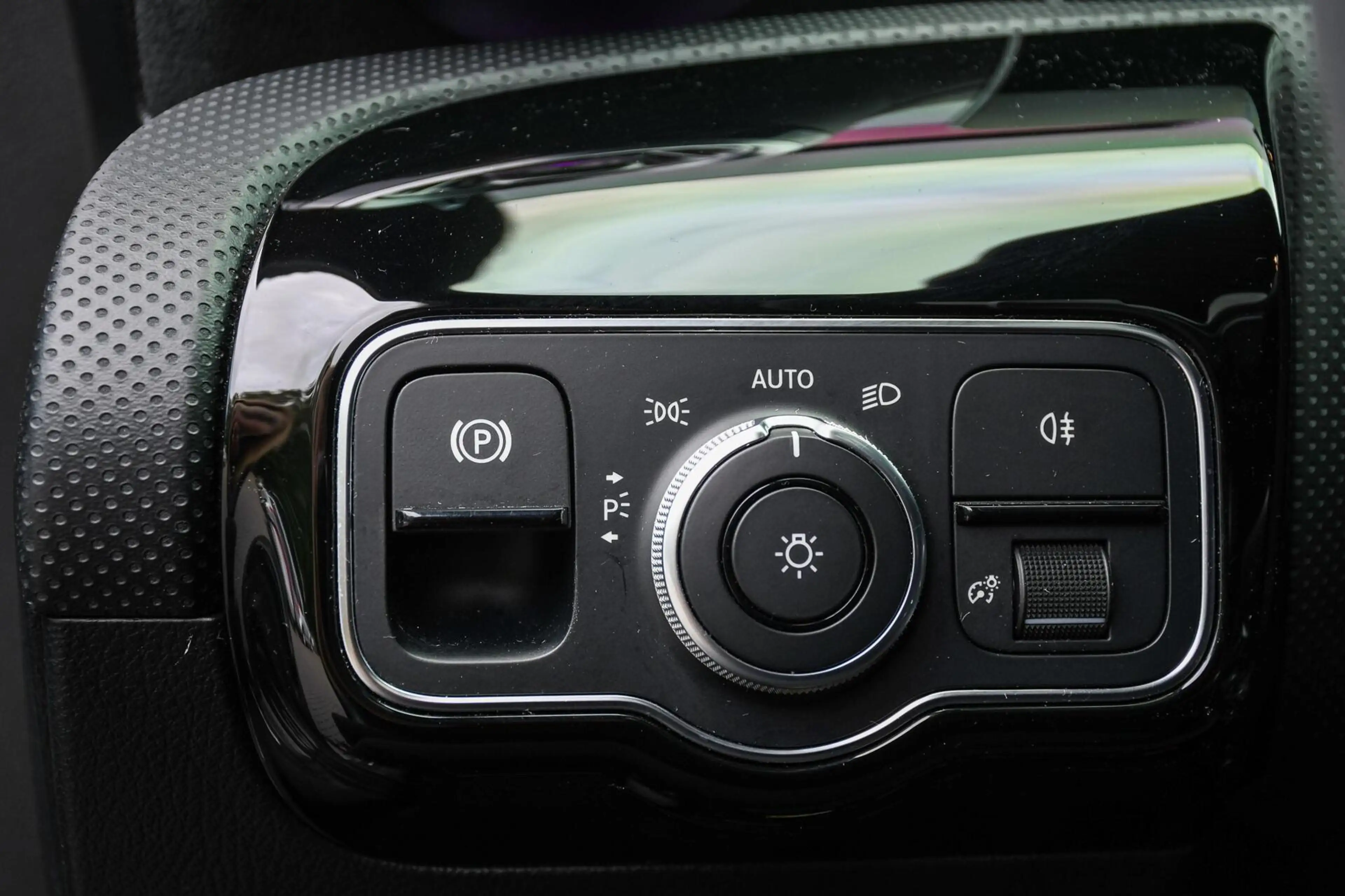 Mercedes-Benz A 35 AMG 4MATIC Edition 1 Pano Schaalstoelen — photo 41