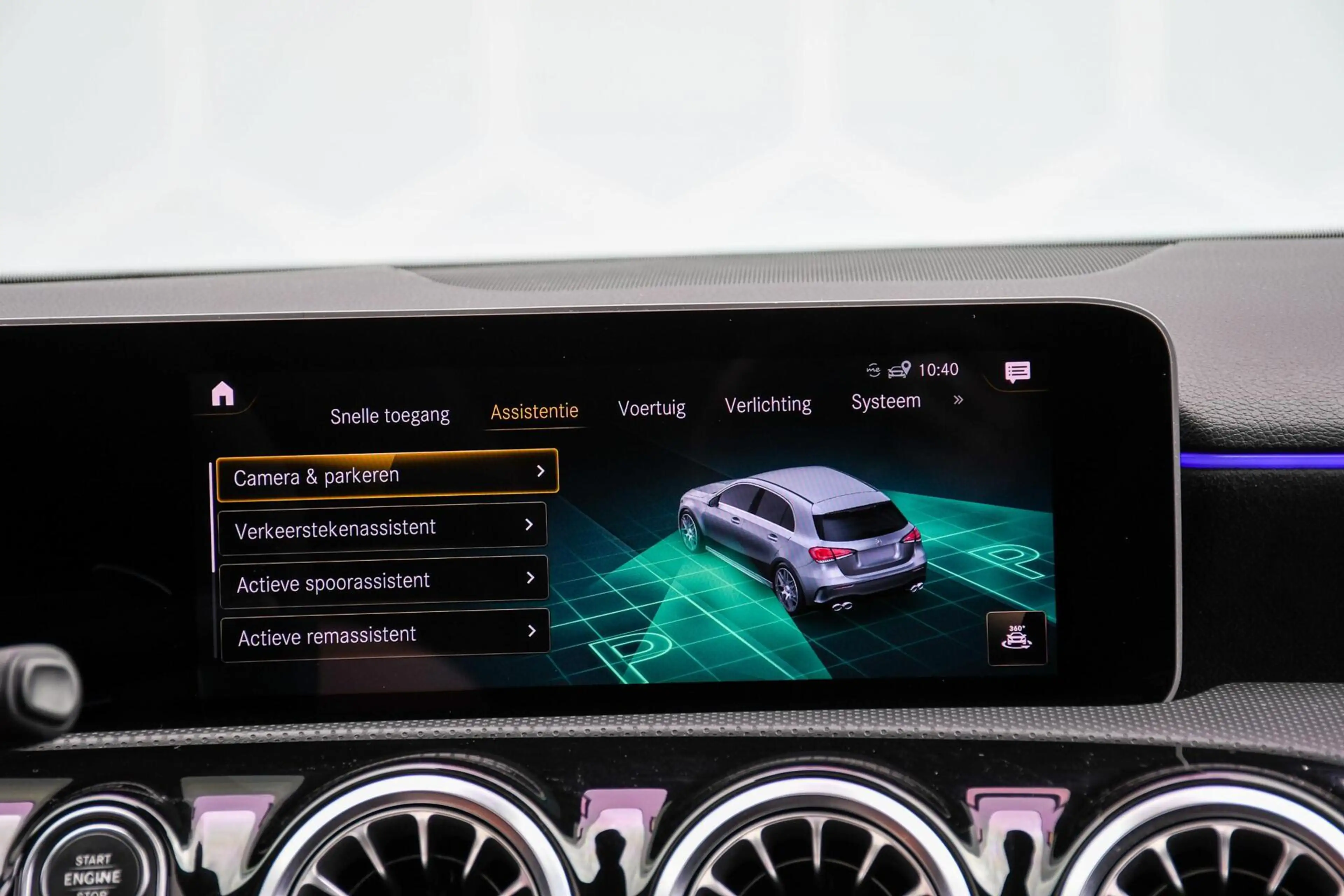 Mercedes-Benz A 35 AMG 4MATIC Edition 1 Pano Schaalstoelen — photo 15