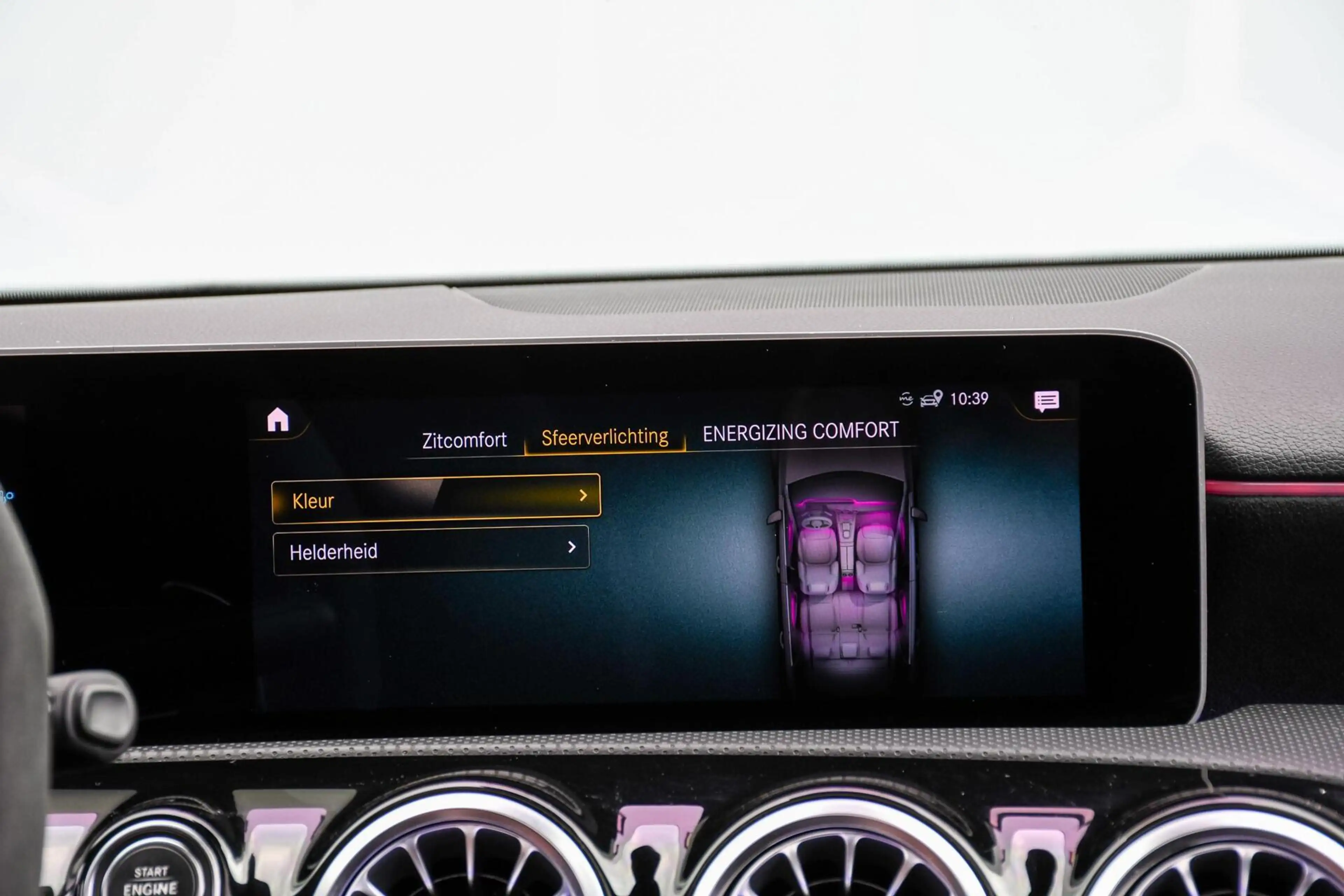 Mercedes-Benz A 35 AMG 4MATIC Edition 1 Pano Schaalstoelen — photo 21