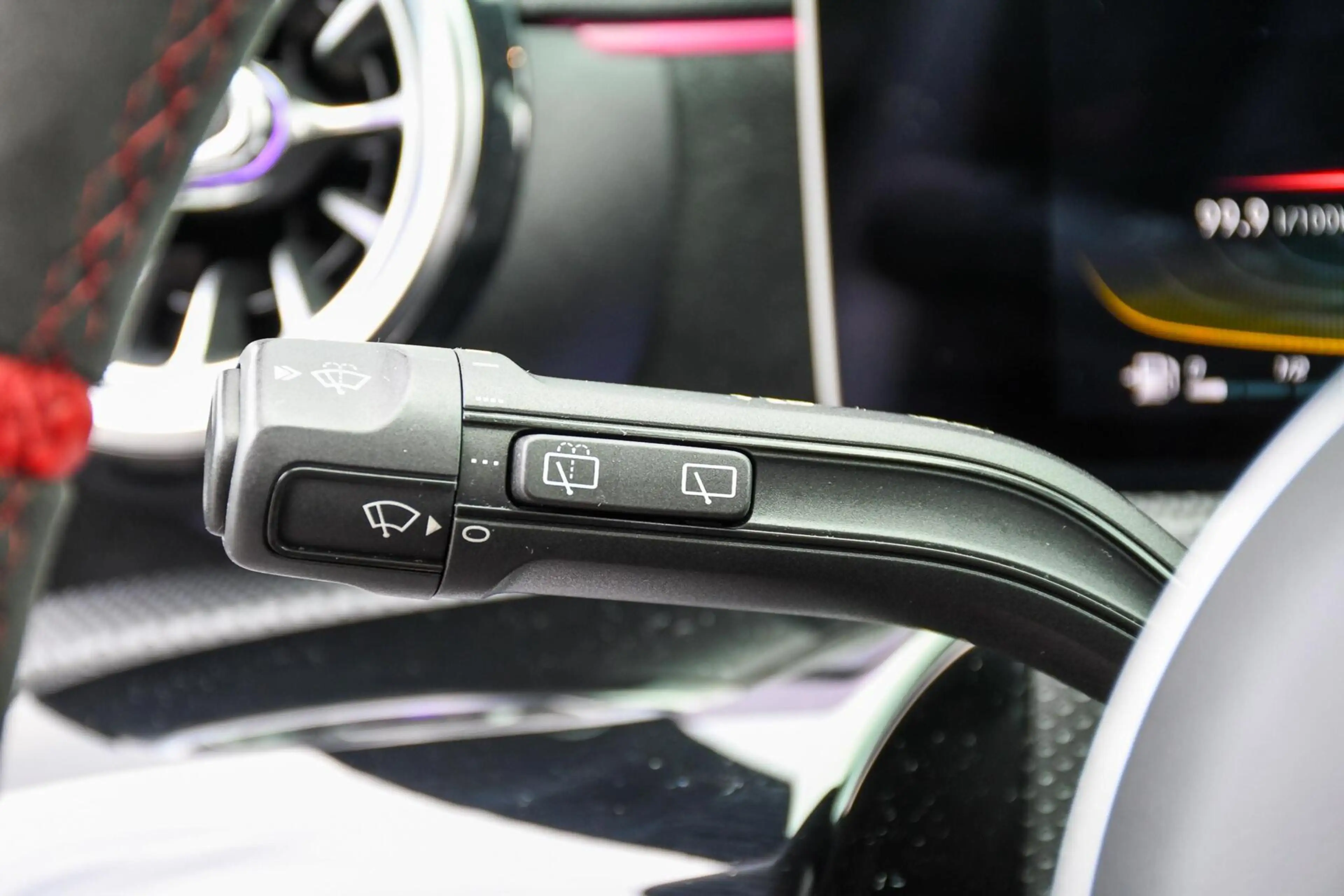 Mercedes-Benz A 35 AMG 4MATIC Edition 1 Pano Schaalstoelen — photo 35