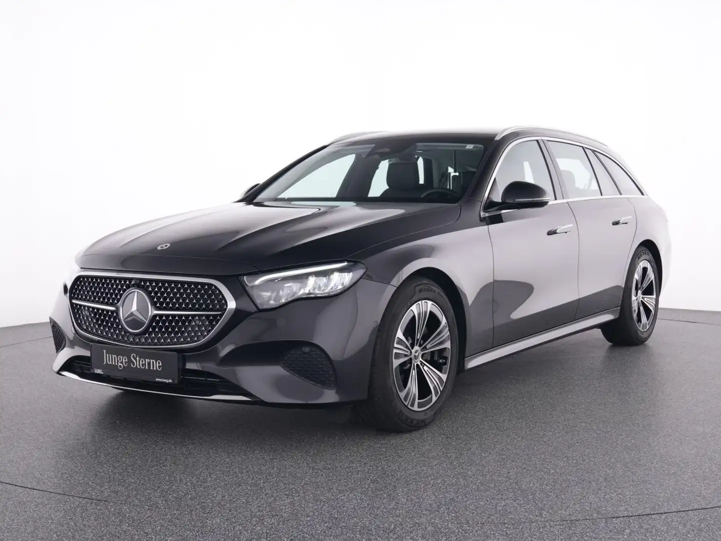 Mercedes-Benz E 220 d T Avantgarde+MBUX+LED+Distr+AHK+KeyG+RFK Grau - 2