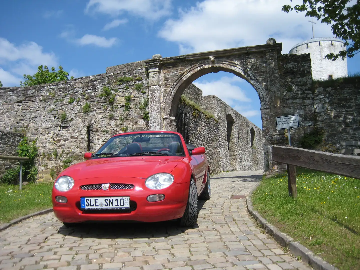 MG MGF MGF 1.8i Czerwony - 1