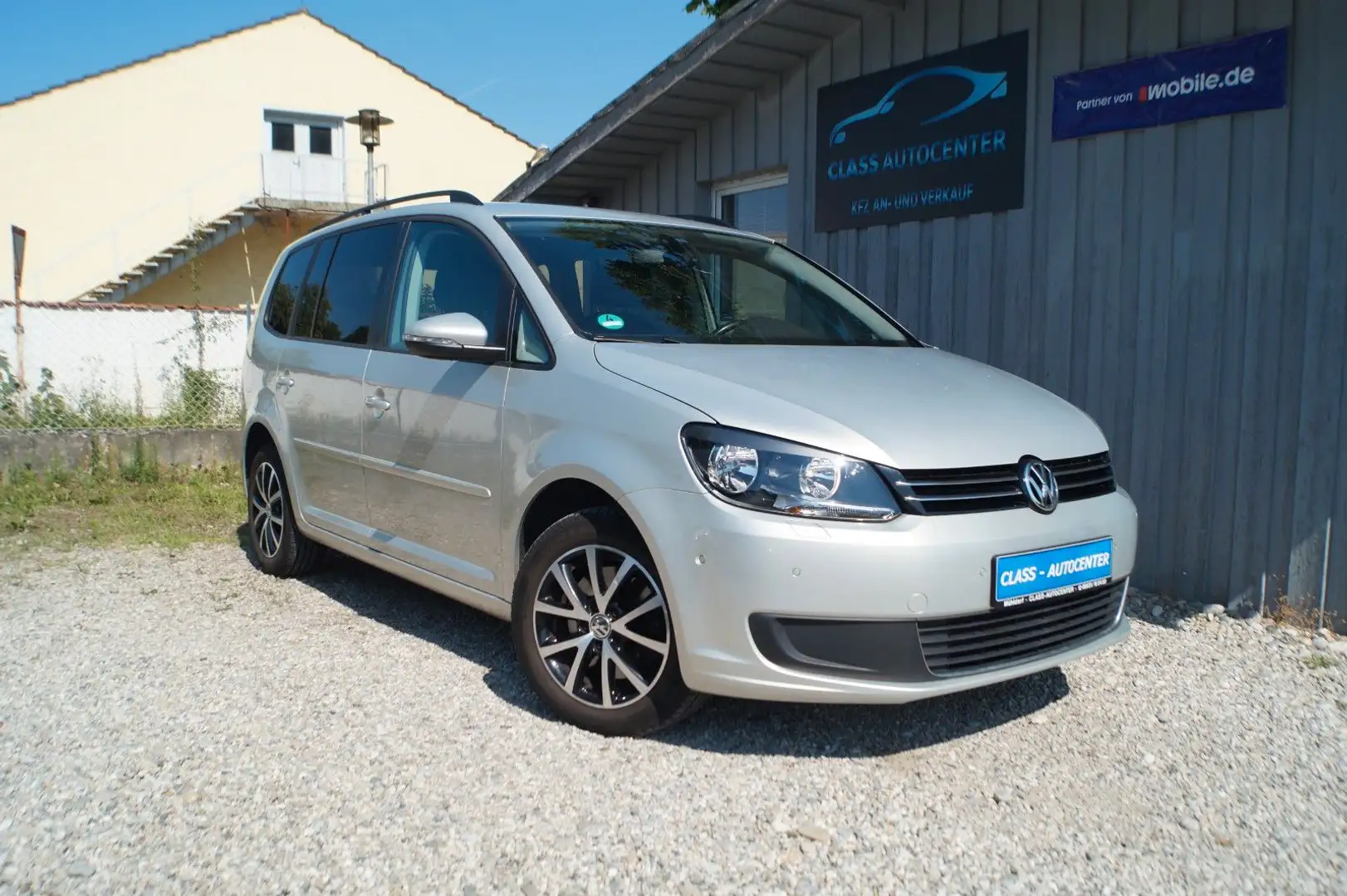 Volkswagen Touran 1.4 TSI Comfortline|7-Sitzer|TÜV 04/27| Argent - 1