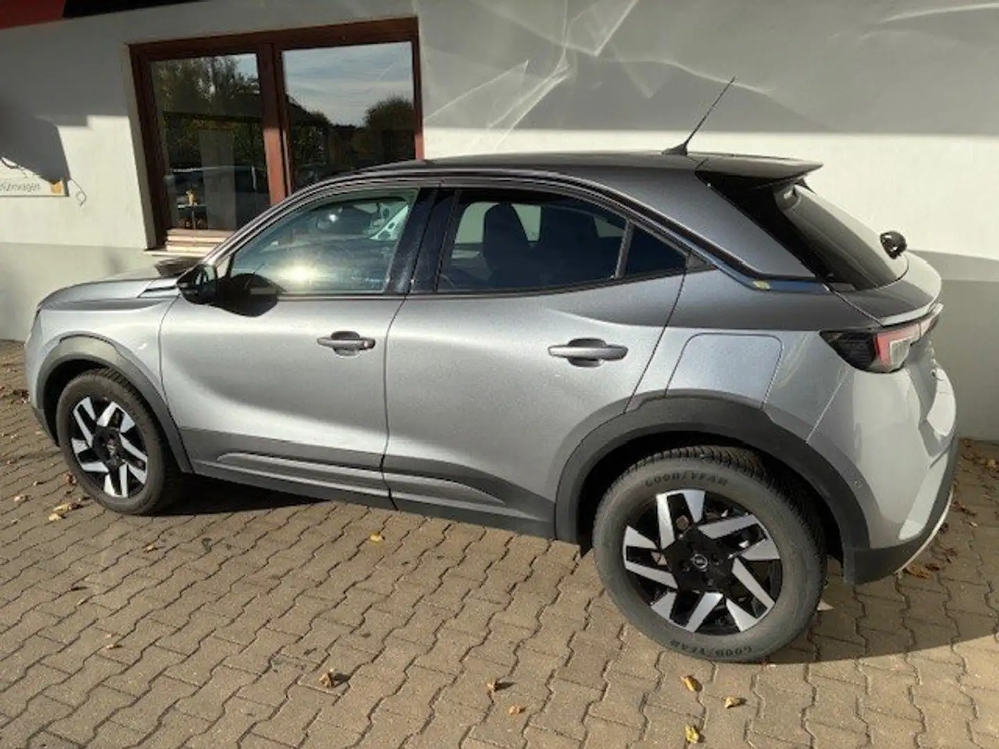 Opel Mokka Business Elegance Grau - 1
