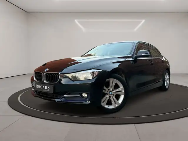 BMW 318 318 *AUTO*SPORT*GPS*CUIR*RADARS*GARANTIE 12MOIS