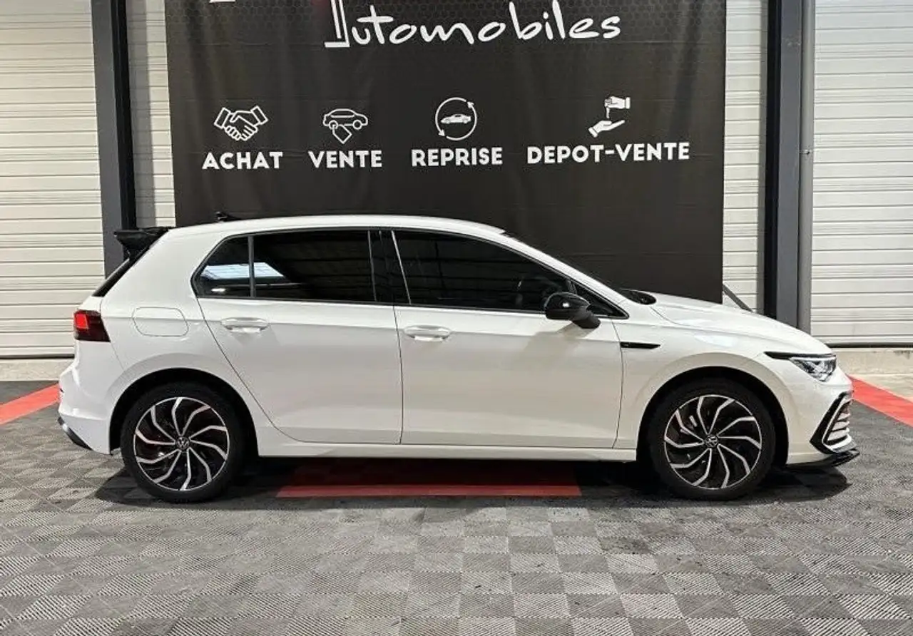 Volkswagen Golf Standard Model — photo 3