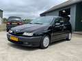 Alfa Romeo 145 145 1.7-16V Schwarz - thumbnail 1