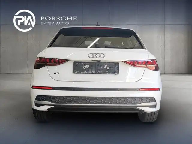 Audi A3 view 5