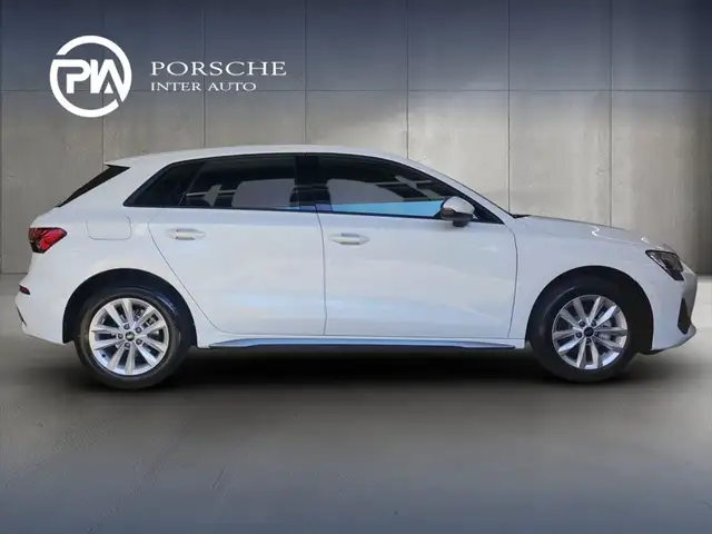 Audi A3 view 3