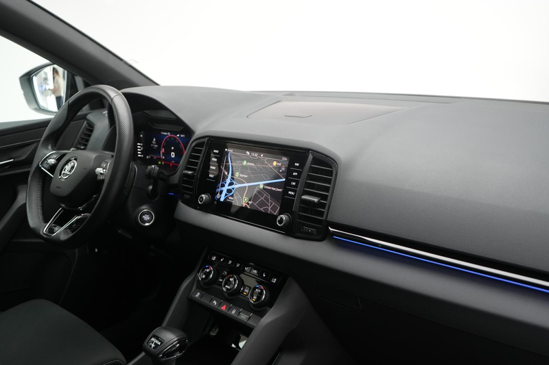 Skoda Karoq 2.0 TSI 4x4 DSG Sportline Pano/Kamera/Navi — photo 7