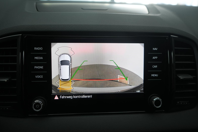 Skoda Karoq 2.0 TSI 4x4 DSG Sportline Pano/Kamera/Navi — photo 15