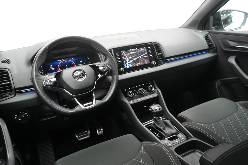Skoda Karoq 2.0 TSI 4x4 DSG Sportline Pano/Kamera/Navi — photo 12