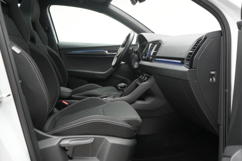Skoda Karoq 2.0 TSI 4x4 DSG Sportline Pano/Kamera/Navi — photo 6