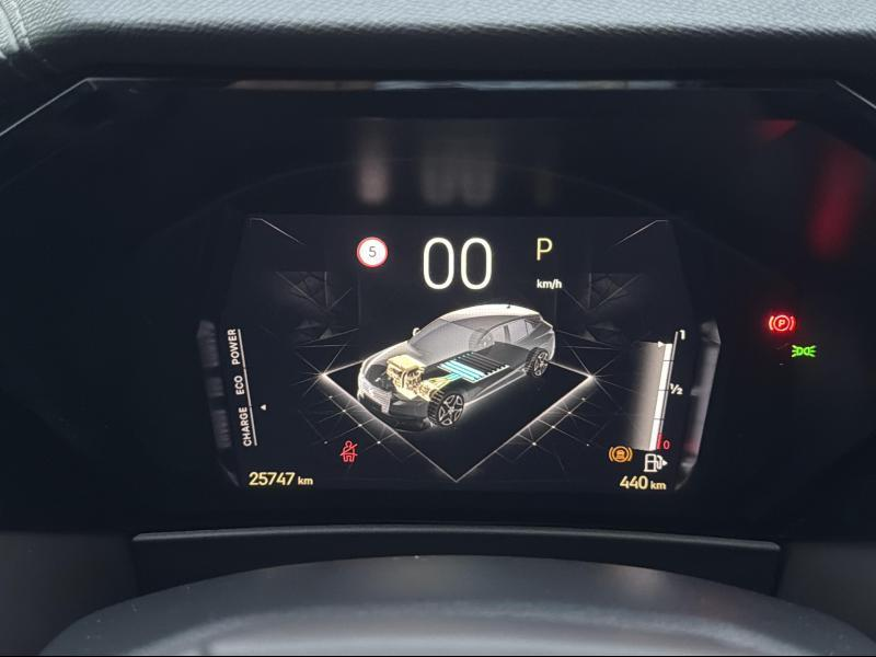 DS Automobiles DS 4 ETOILE HYBRID 136 — photo 11