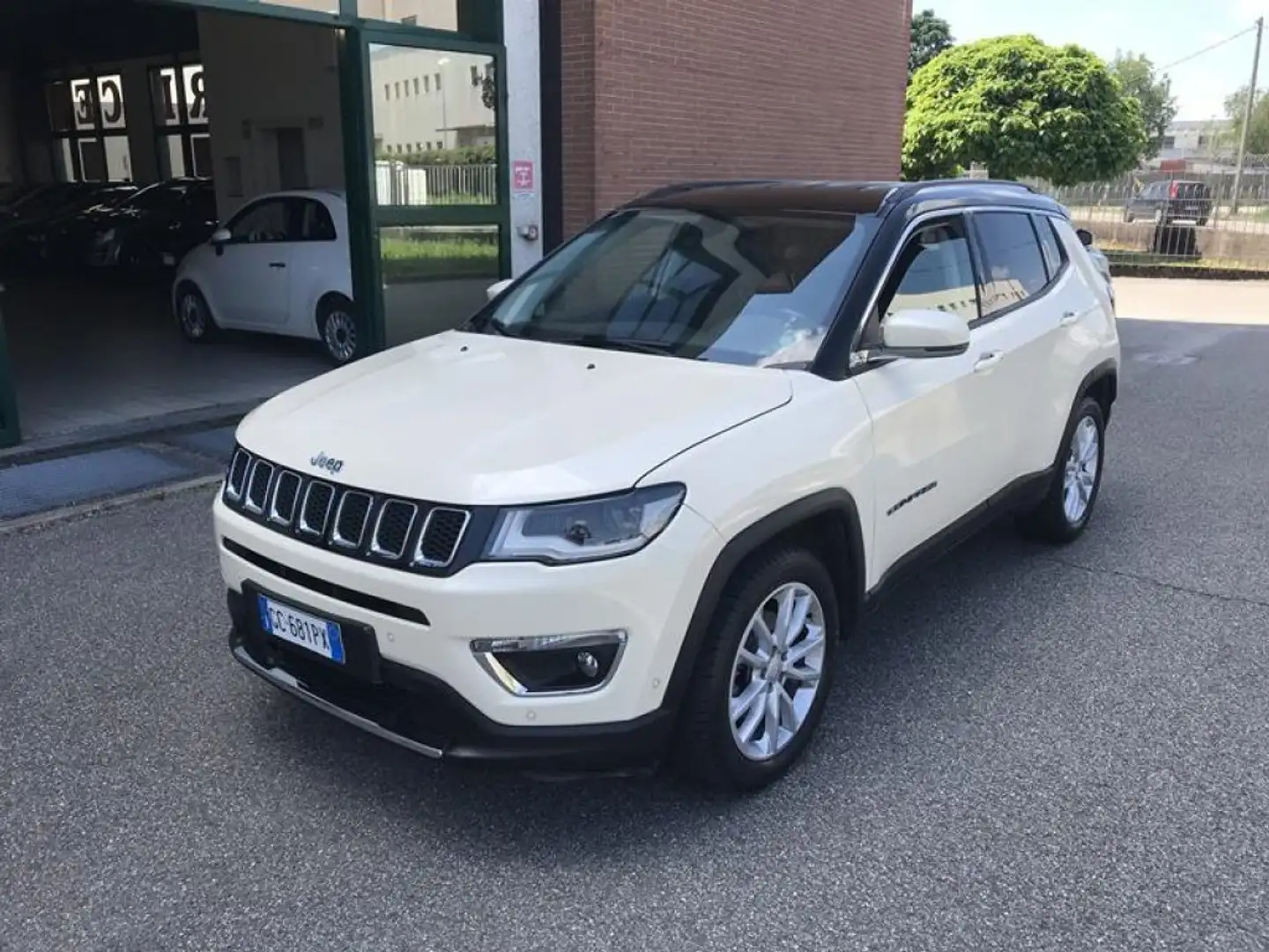Jeep Compass 1.3 Turbo T4 2WD Limited Blanco - 1