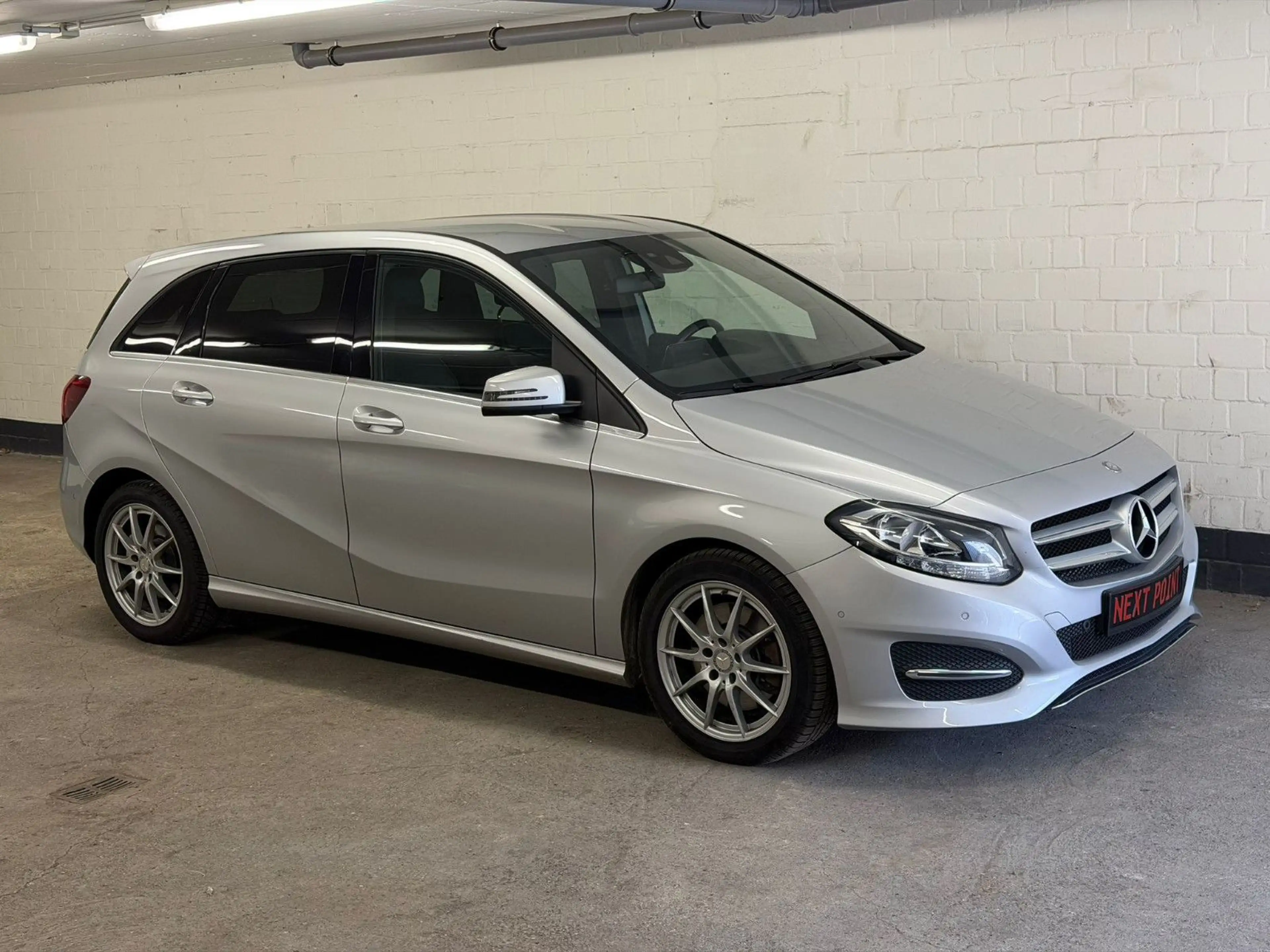 Mercedes-Benz B 250 B B 250 4Matic, 1.Hand — photo 3