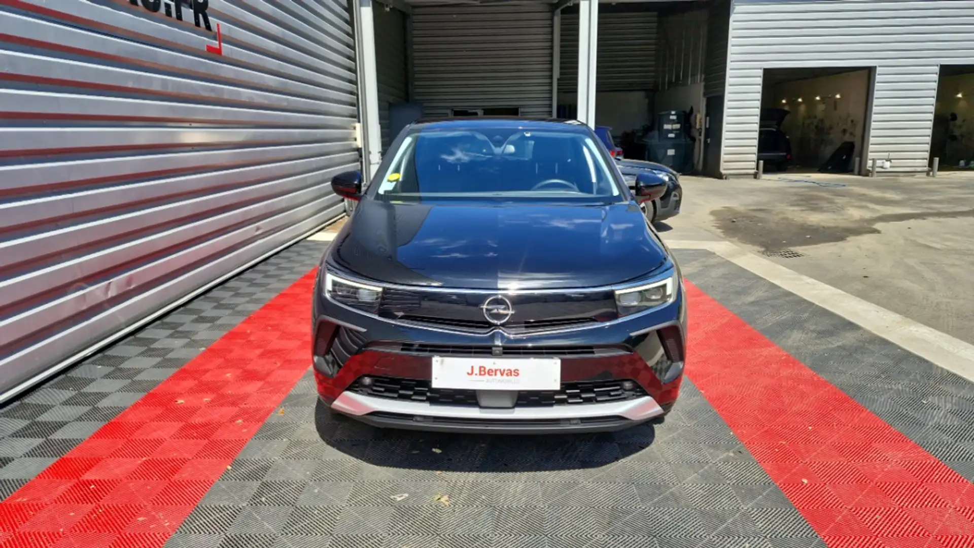 Opel Grandland 1.5 Diesel 130ch Auto ELEGANCE BUSINESS Noir - 2