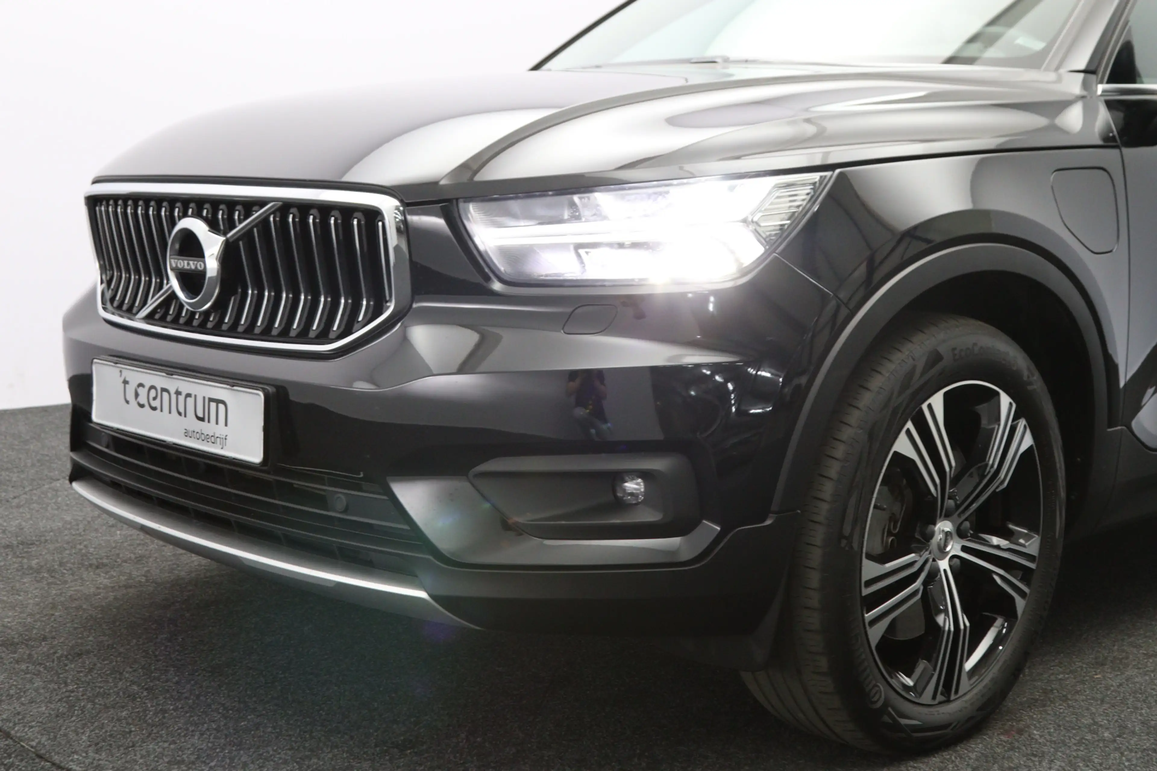 Volvo XC40 1.5 T4 Recharge 230 PK Inscription Expression PHEV — photo 22
