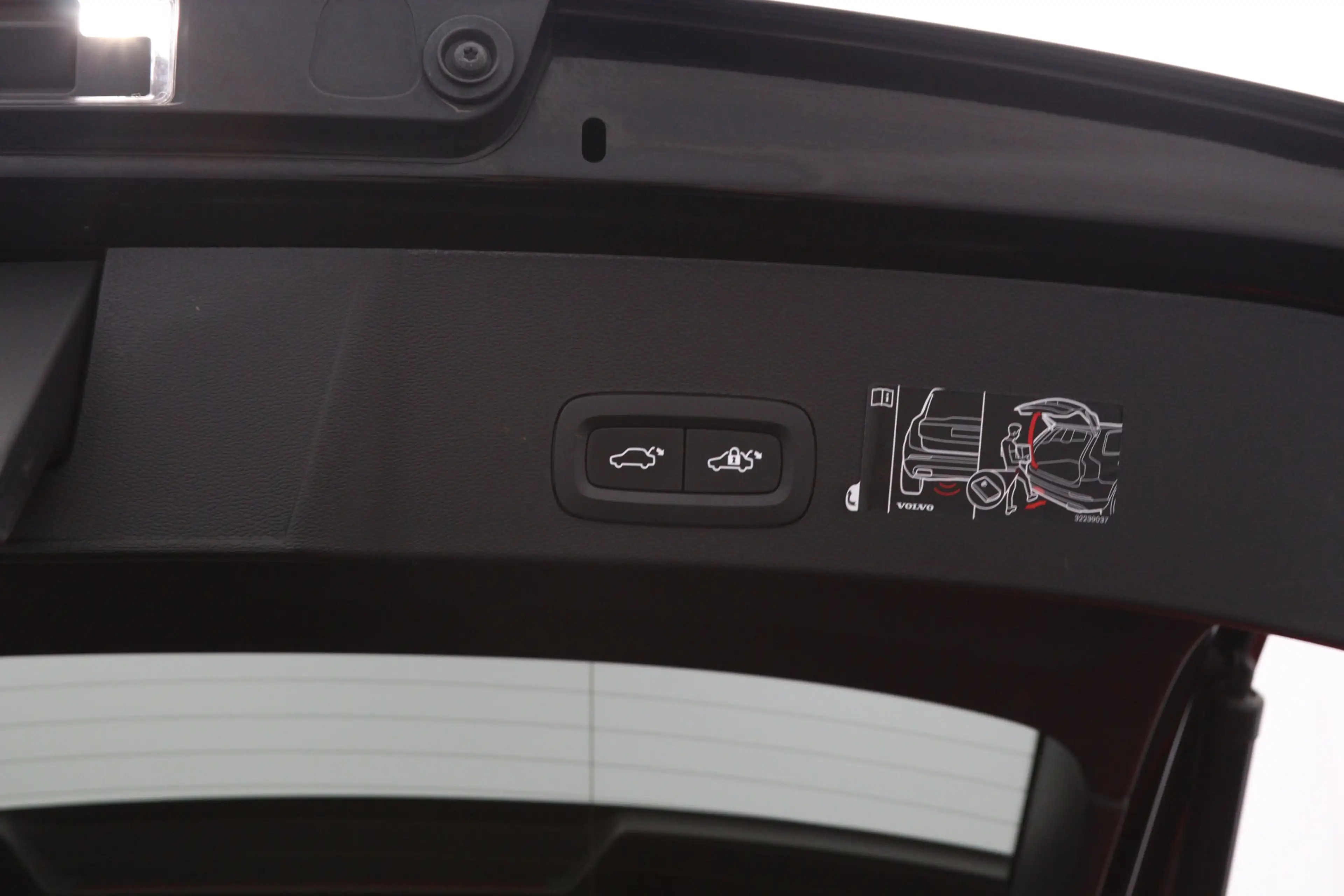 Volvo XC40 1.5 T4 Recharge 230 PK Inscription Expression PHEV — photo 24