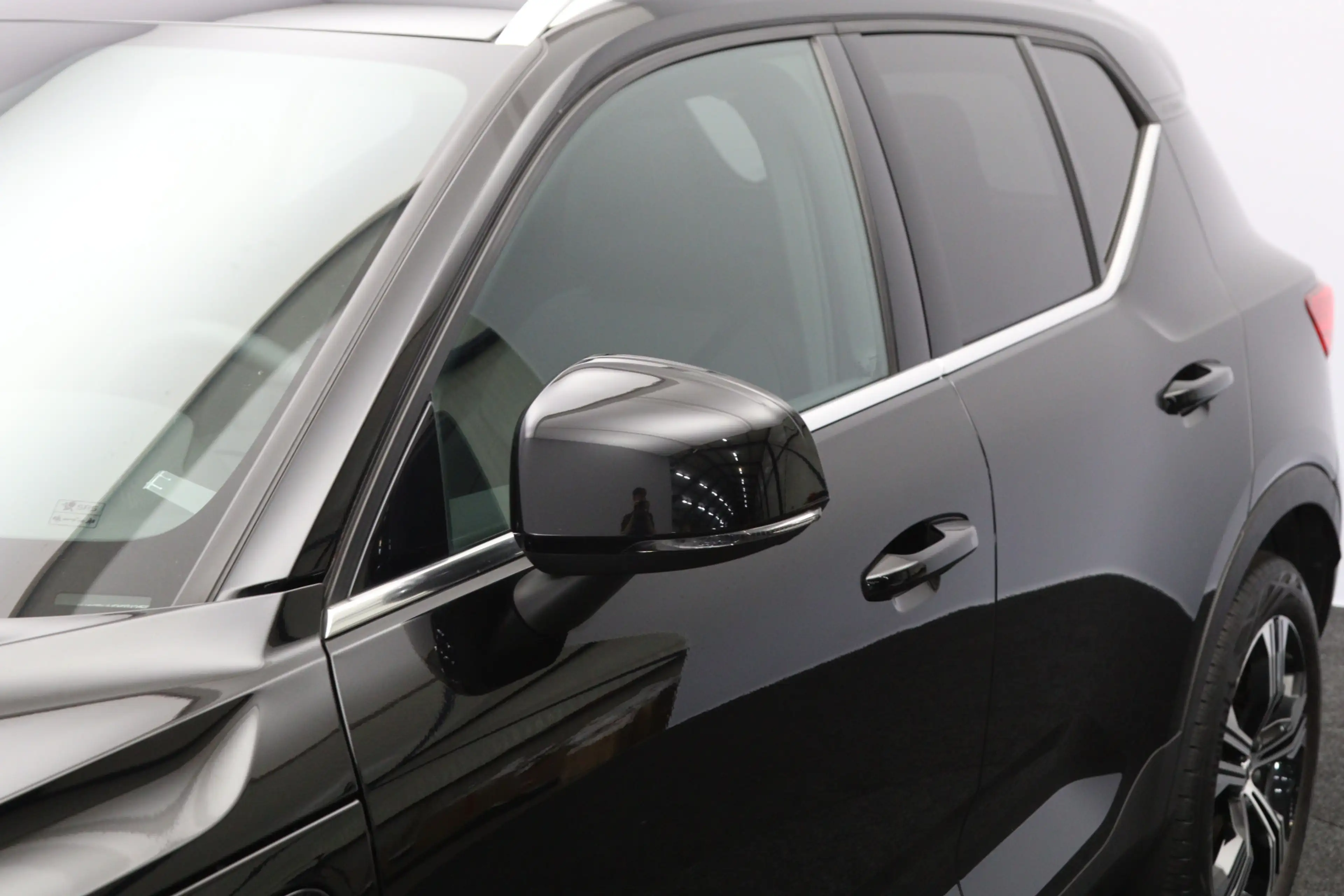 Volvo XC40 1.5 T4 Recharge 230 PK Inscription Expression PHEV — photo 30