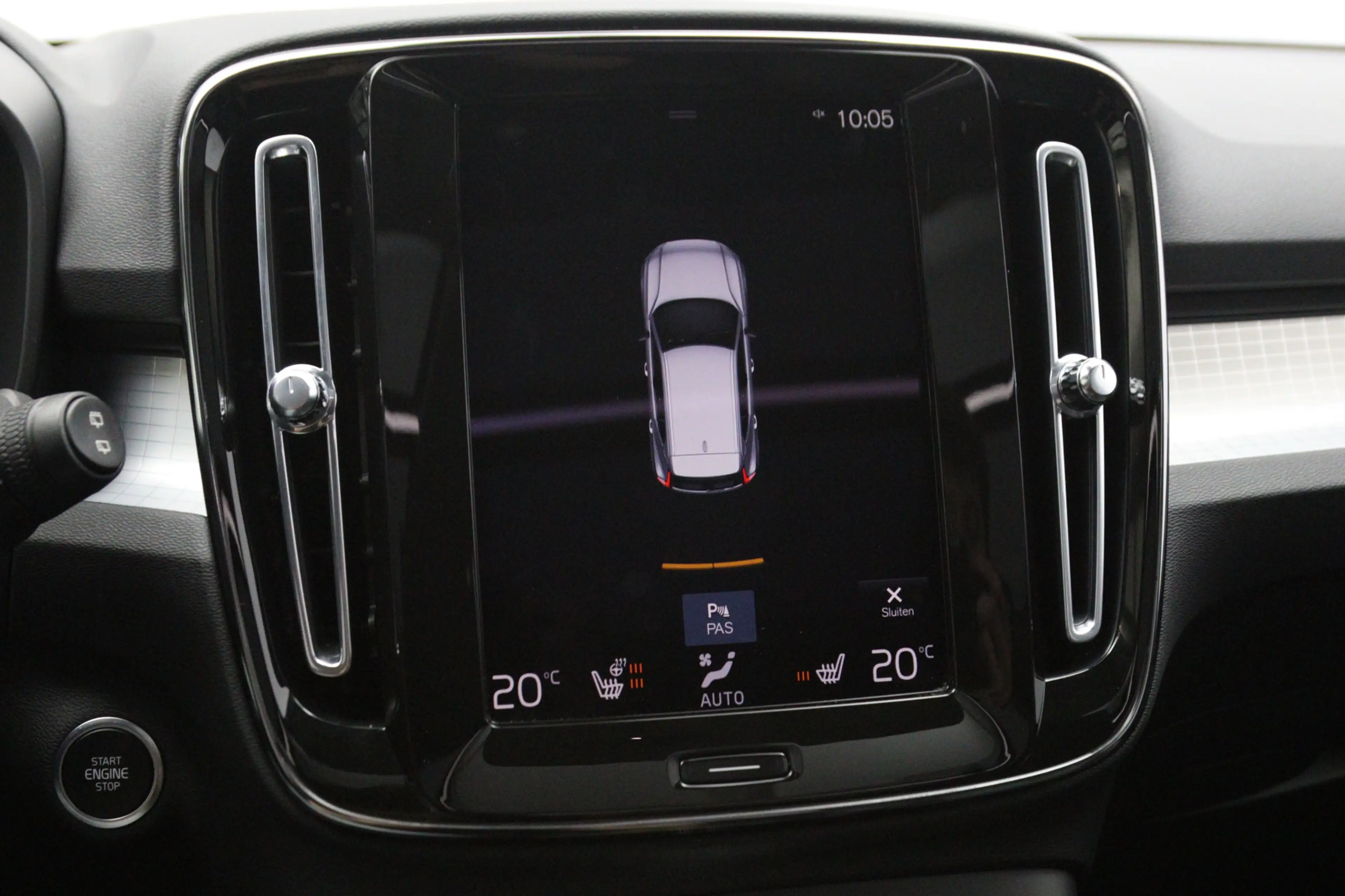 Volvo XC40 1.5 T4 Recharge 230 PK Inscription Expression PHEV — photo 37
