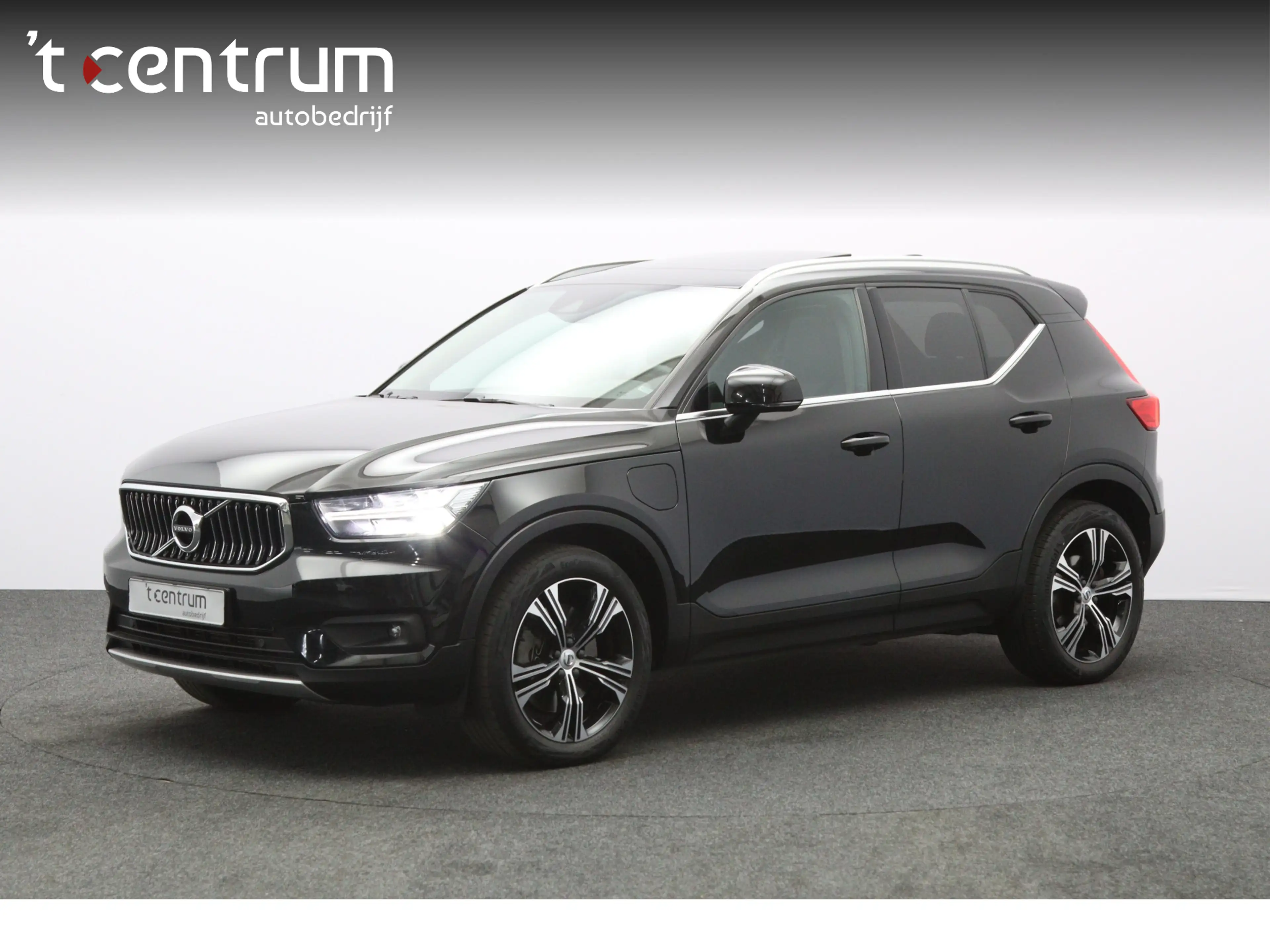 Volvo XC40 1.5 T4 Recharge 230 PK Inscription Expression PHEV