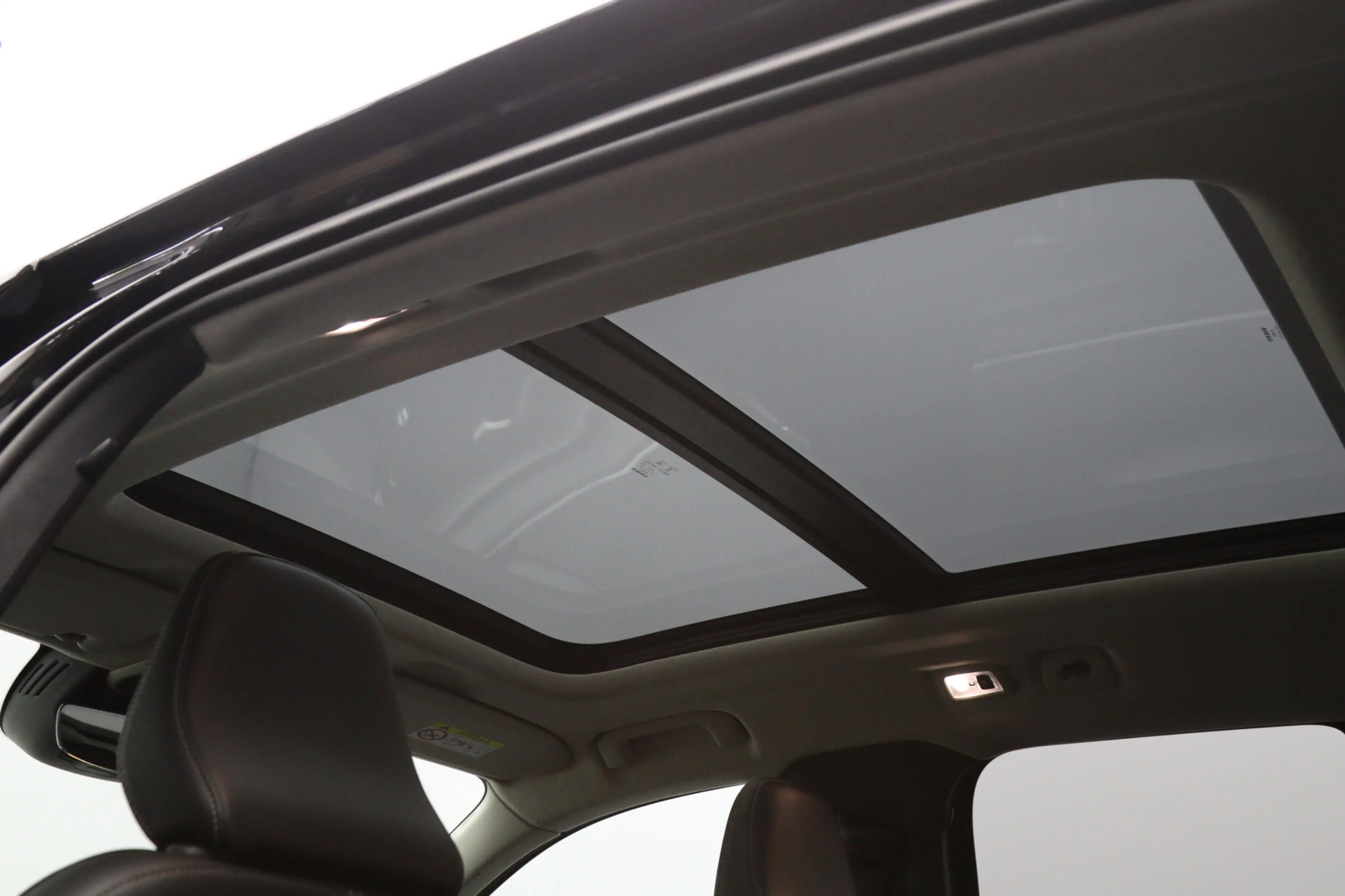 Volvo XC40 1.5 T4 Recharge 230 PK Inscription Expression PHEV — photo 4