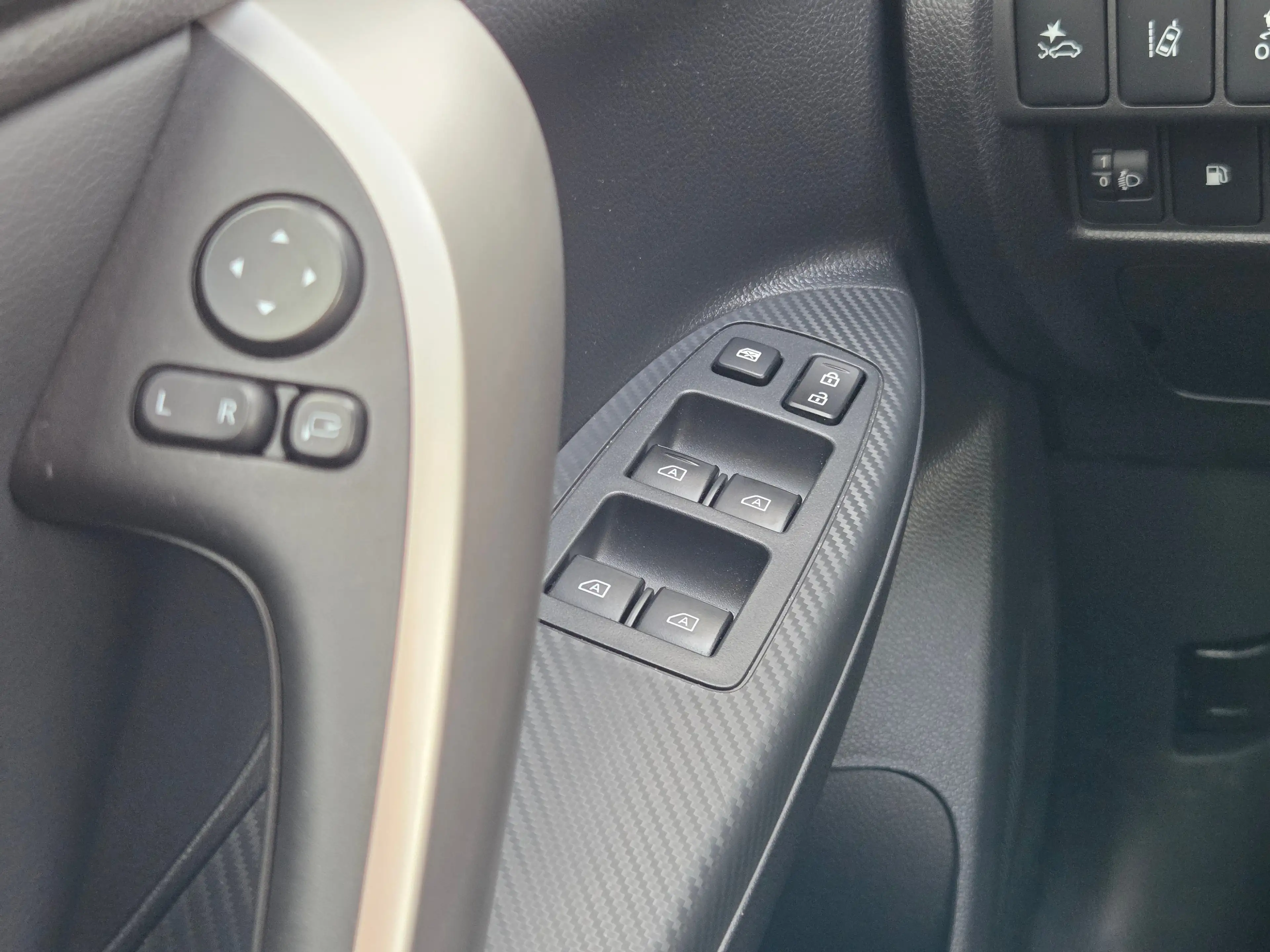 Mitsubishi Eclipse Cross 2.4 PHEV Business Executive Adaptive cruise contro — photo 28