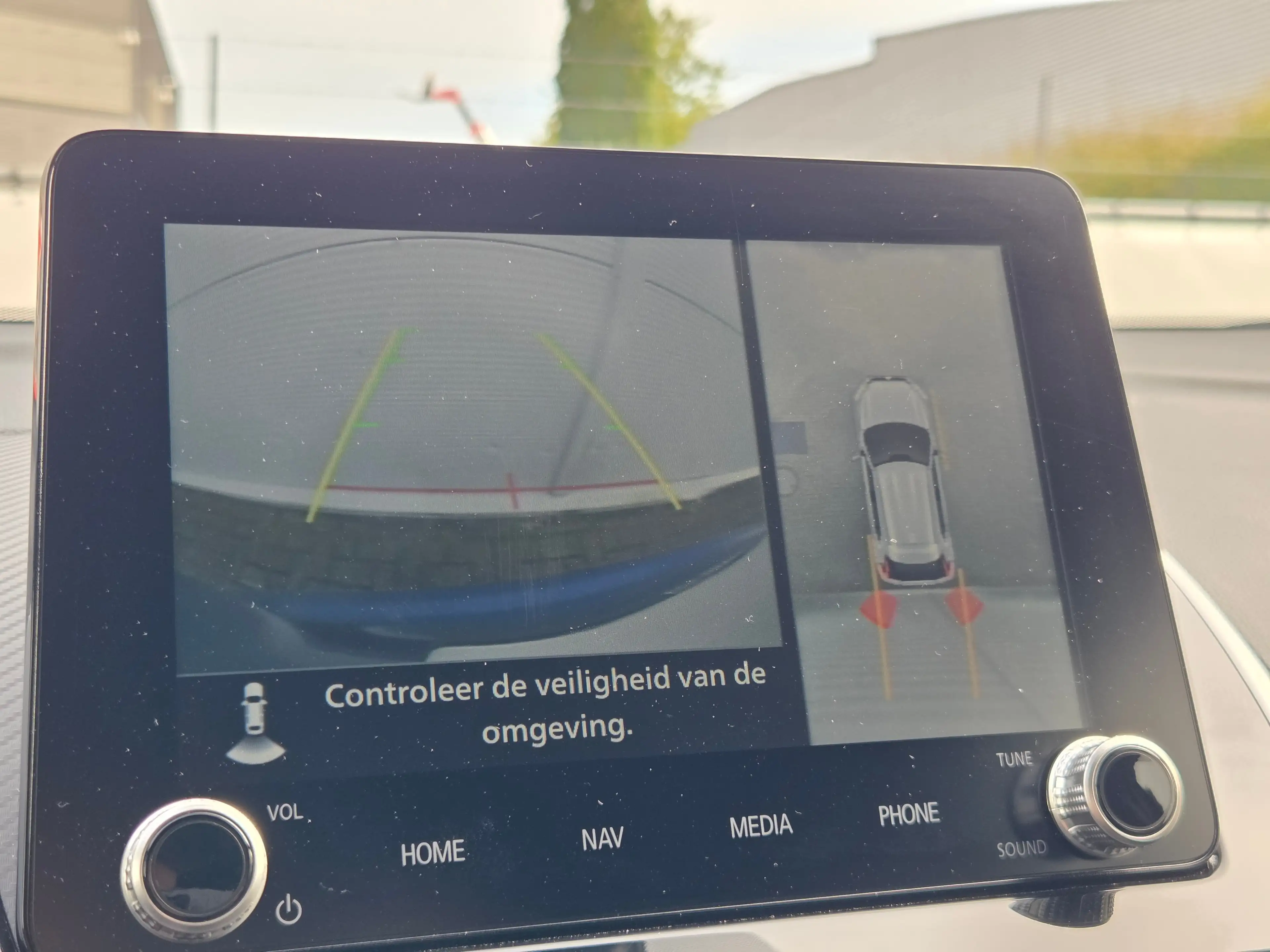 Mitsubishi Eclipse Cross 2.4 PHEV Business Executive Adaptive cruise contro — photo 9