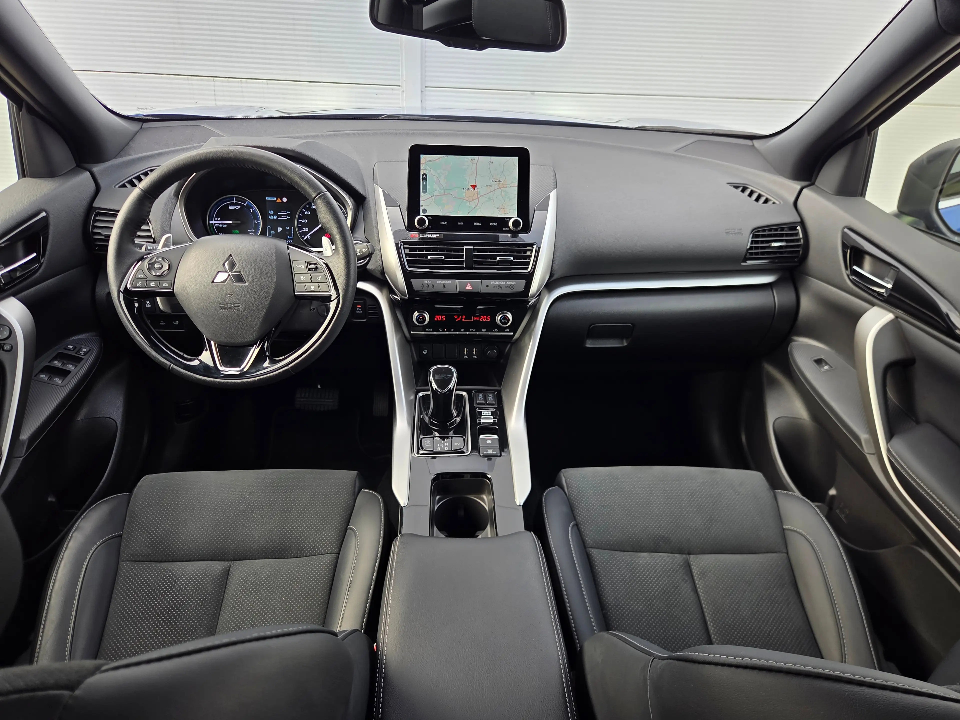 Mitsubishi Eclipse Cross 2.4 PHEV Business Executive Adaptive cruise contro — photo 4