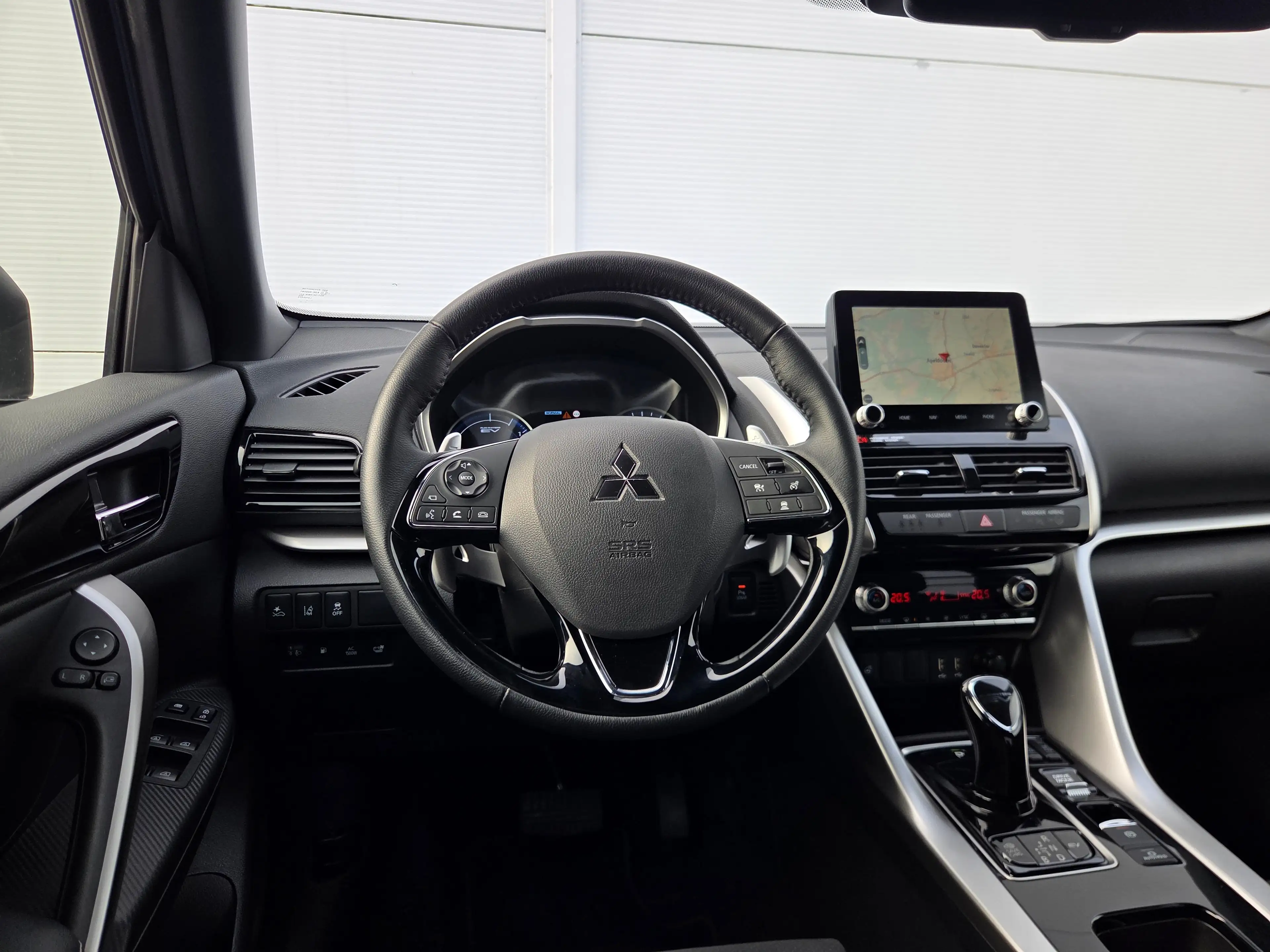 Mitsubishi Eclipse Cross 2.4 PHEV Business Executive Adaptive cruise contro — photo 32