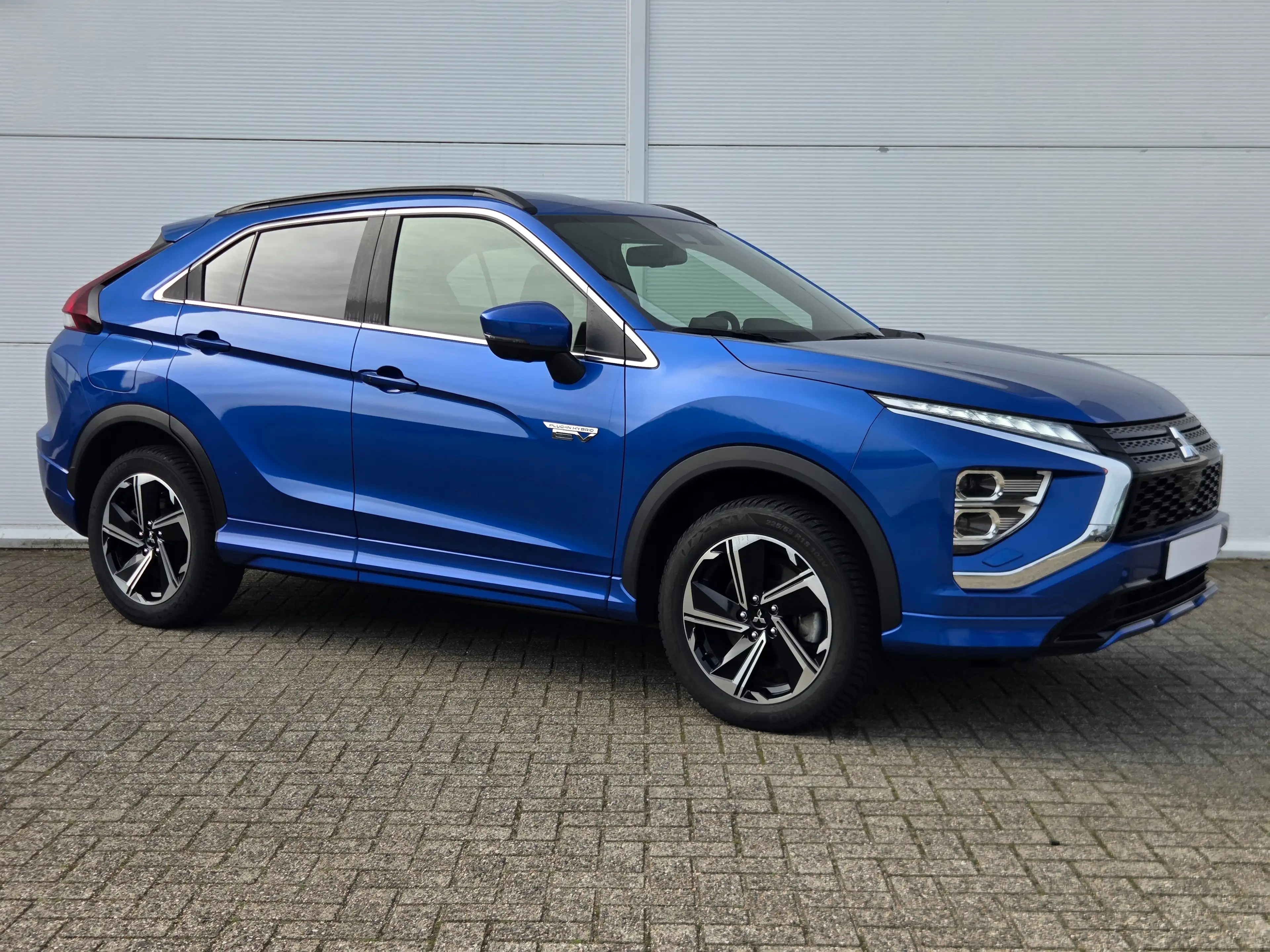Mitsubishi Eclipse Cross 2.4 PHEV Business Executive Adaptive cruise contro — photo 10