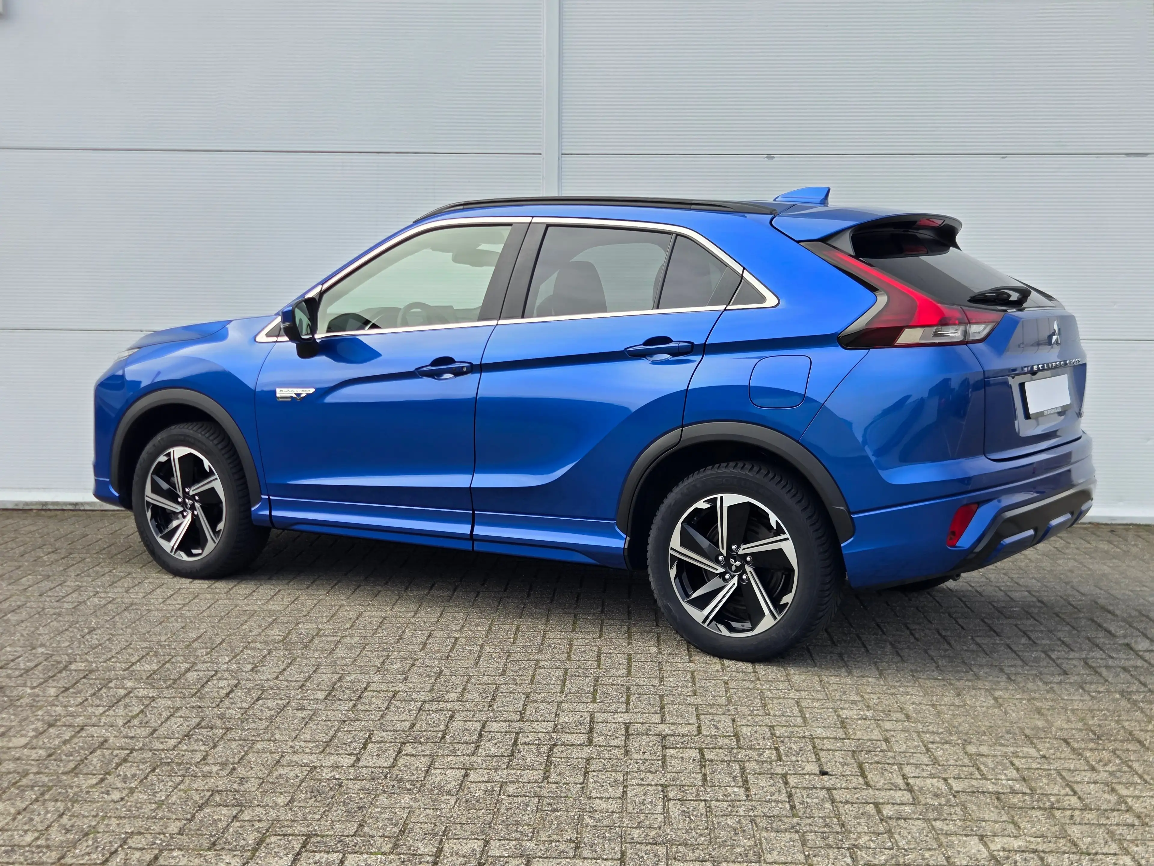 Mitsubishi Eclipse Cross 2.4 PHEV Business Executive Adaptive cruise contro — photo 39