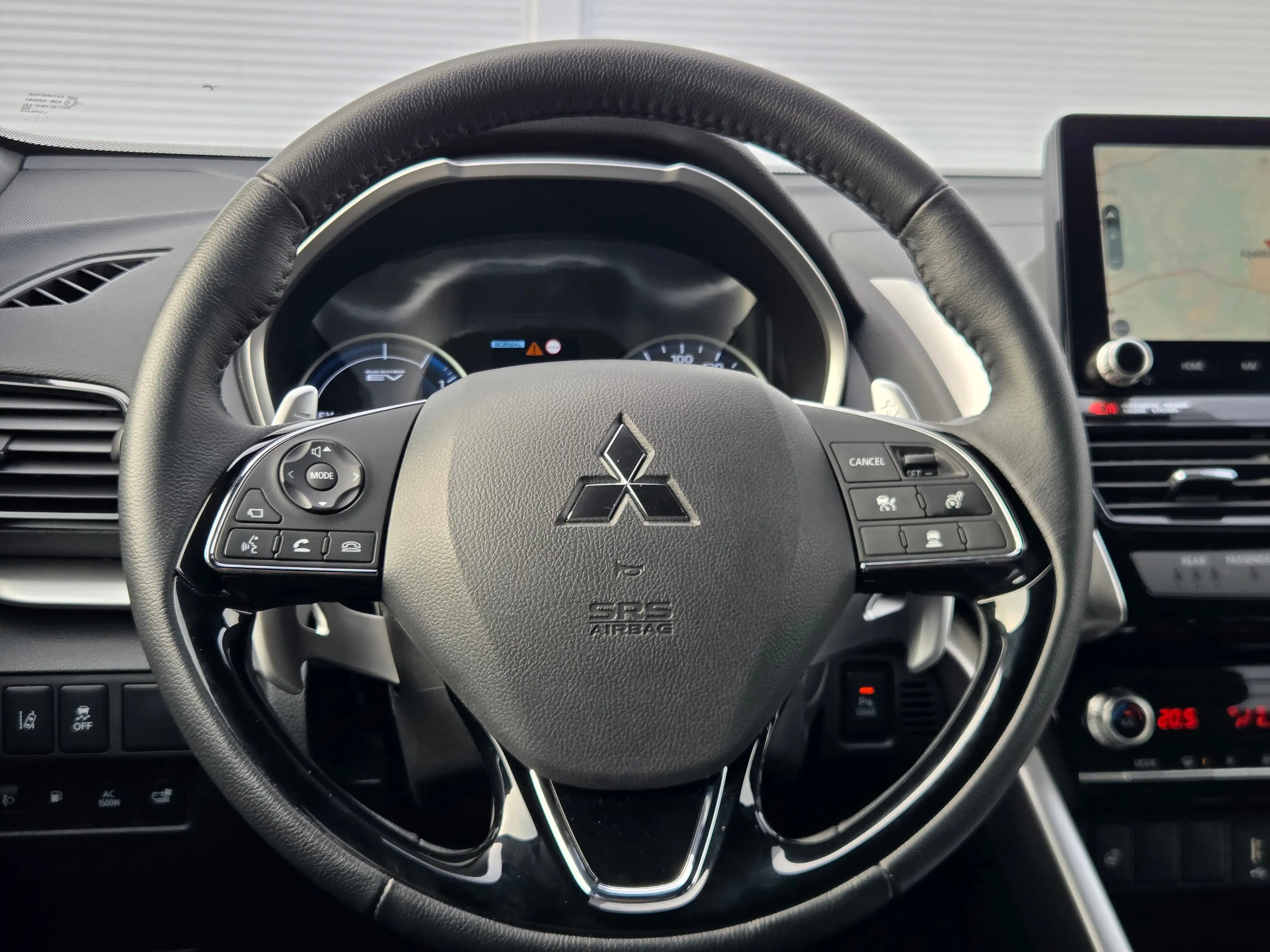 Mitsubishi Eclipse Cross 2.4 PHEV Business Executive Adaptive cruise contro — photo 22