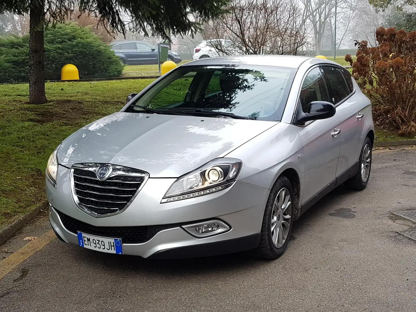 Lancia Delta Delta III 2008 1.4 tjt Gold ecochic Gpl 120cv Argent - 1