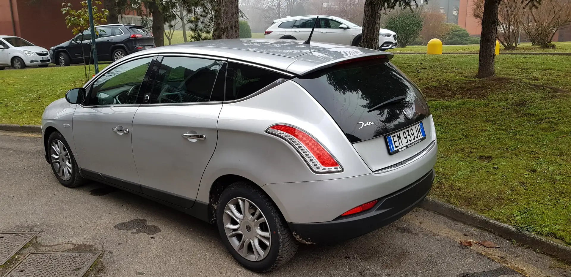 Lancia Delta Delta III 2008 1.4 tjt Gold ecochic Gpl 120cv Argent - 2