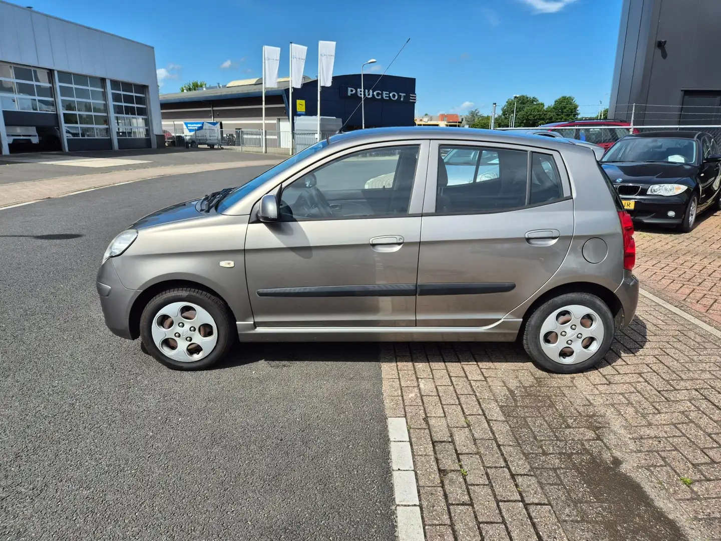 Kia Picanto 1.0 Seven Airco Nap Nieuwe Apk 08-26 Gris - 2
