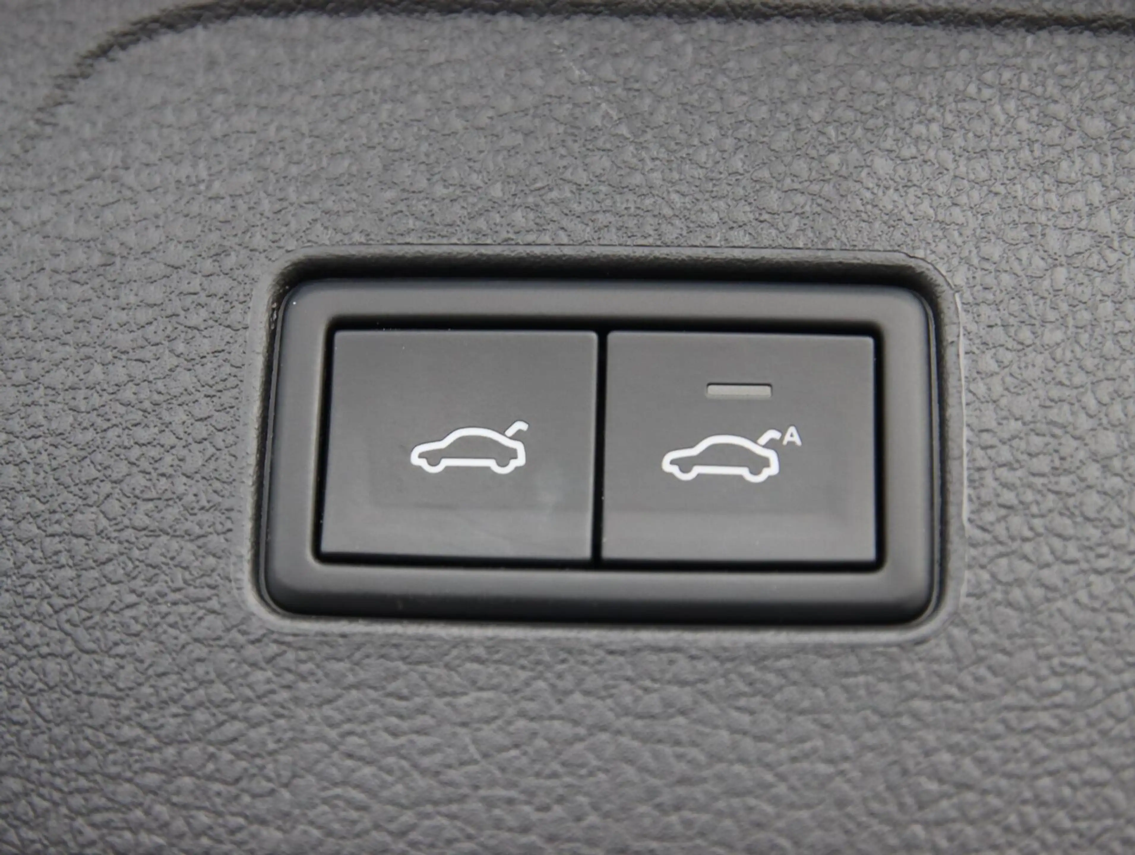 Volkswagen Passat Variant 2.0 TSI 220PK R-line | Dynaudio | Ergo-comfort sto — photo 29
