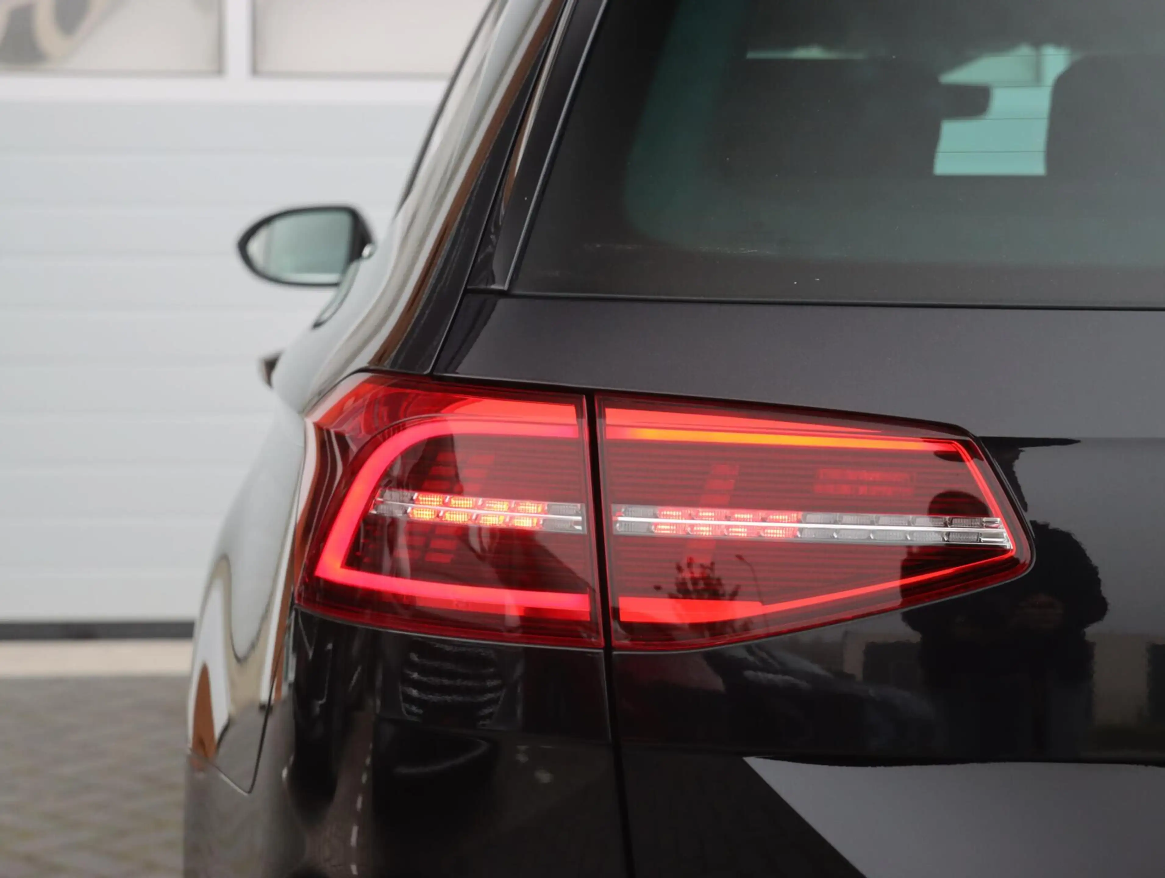 Volkswagen Passat Variant 2.0 TSI 220PK R-line | Dynaudio | Ergo-comfort sto — photo 49