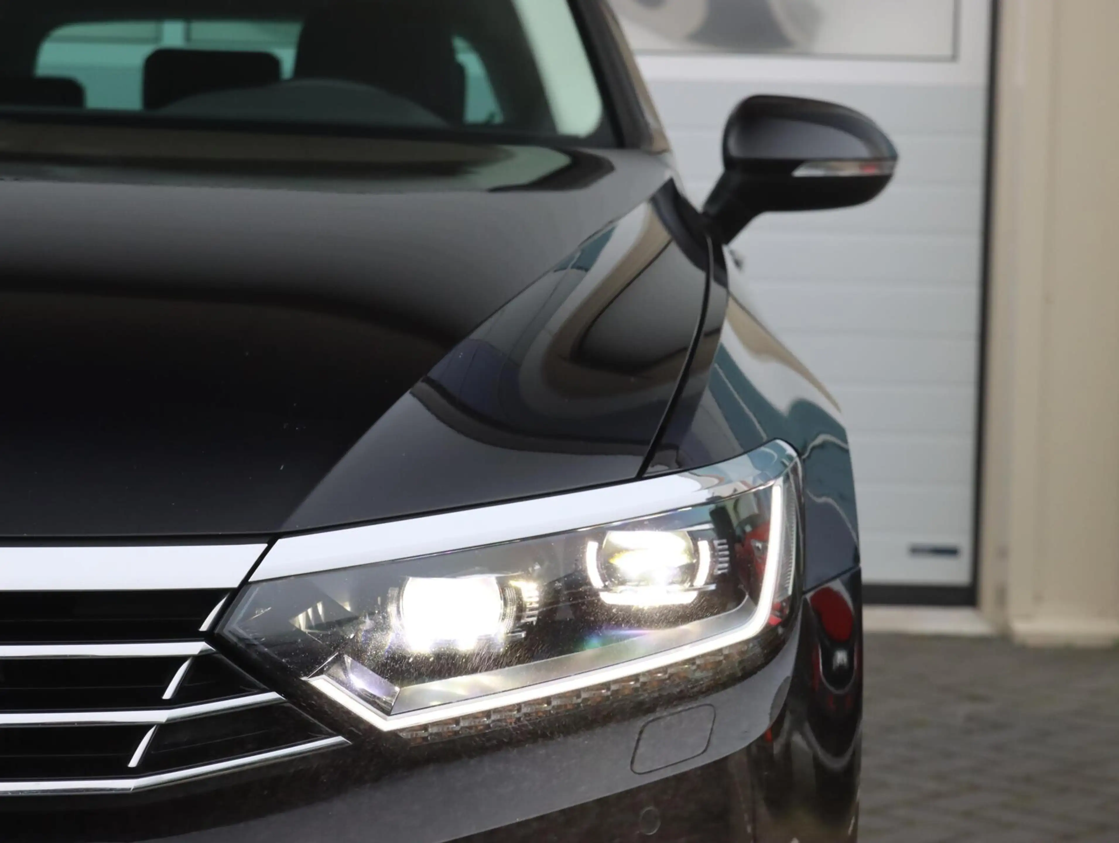 Volkswagen Passat Variant 2.0 TSI 220PK R-line | Dynaudio | Ergo-comfort sto — photo 48