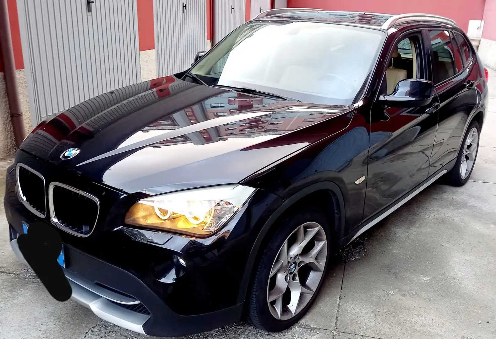 BMW X1 sdrive18d Futura - 1