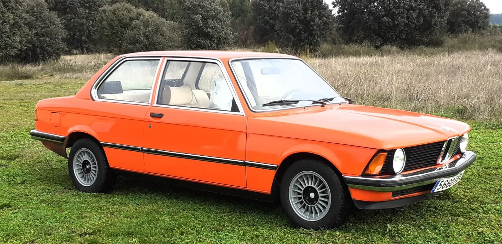 BMW 316 E21 Orange - 1