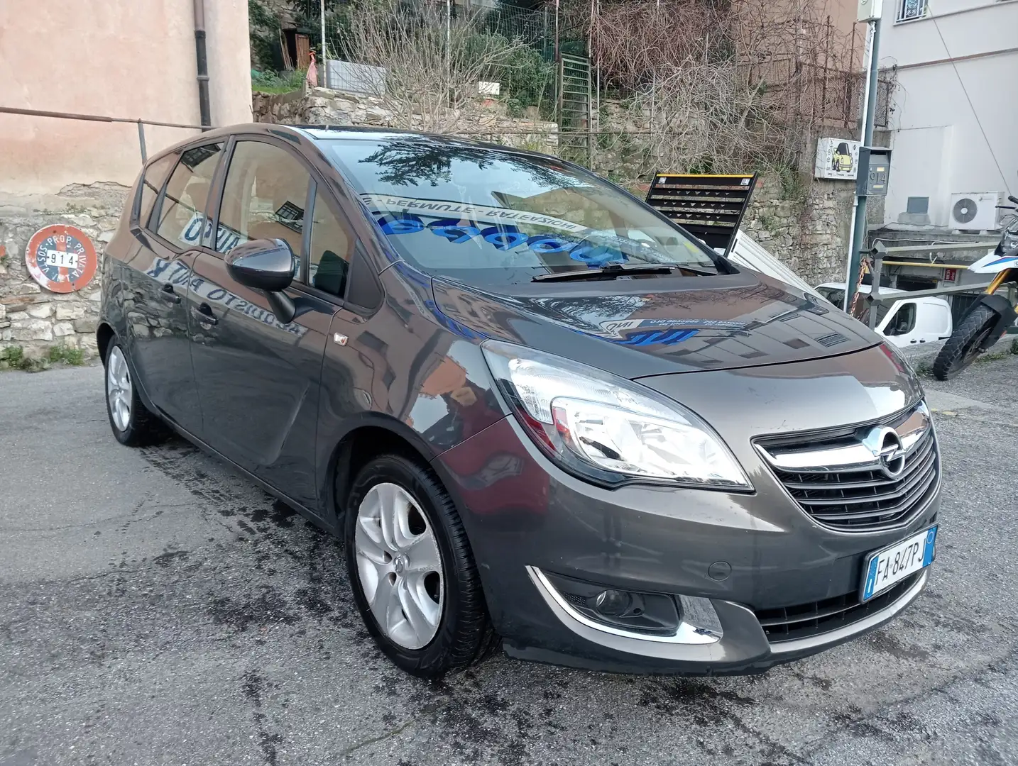 Opel Meriva Meriva 1.4 t Innovation (cosmo) Gpl-tech 120cv Серый - 1