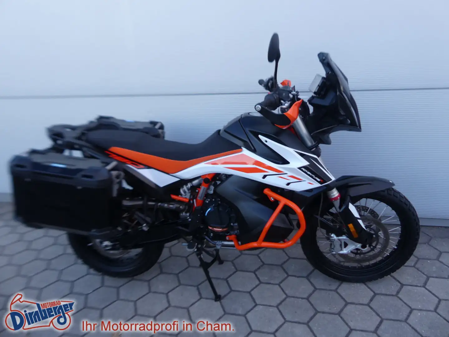 KTM 790 Adventure R + Akra + Koffer Blanco - 1