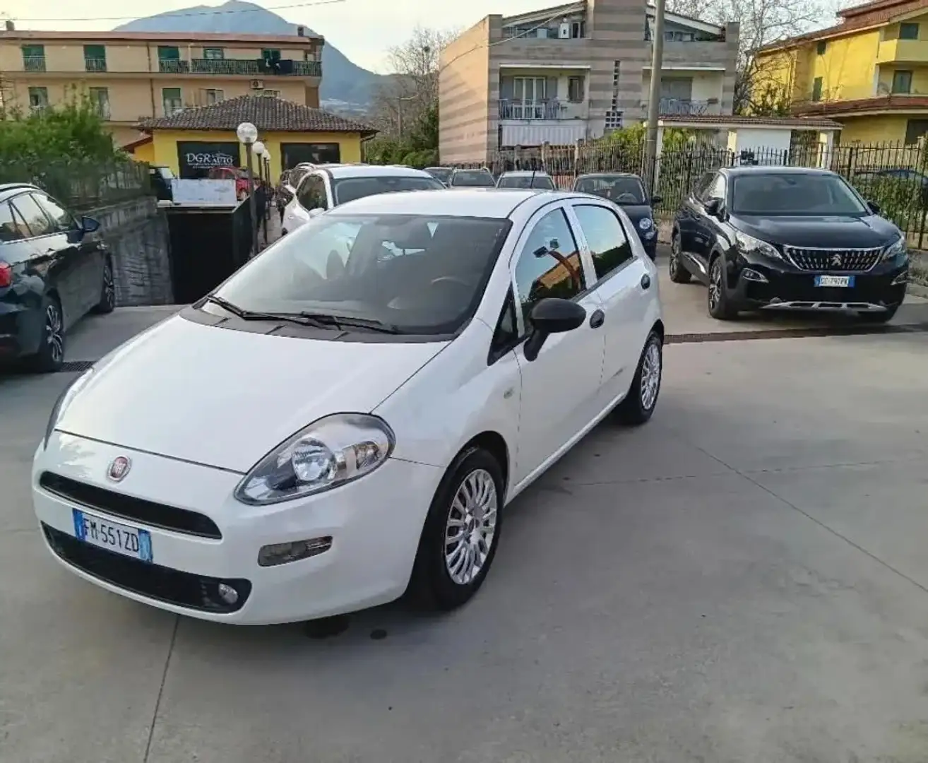 Fiat Punto 5p 1.3 mjt 95 Cv  Lounge Euro 6 Bianco - 1