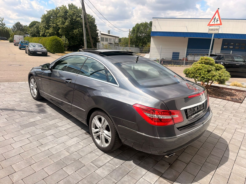 Mercedes-Benz E 350 CDI w207 Coupe Avantgarde — photo 2