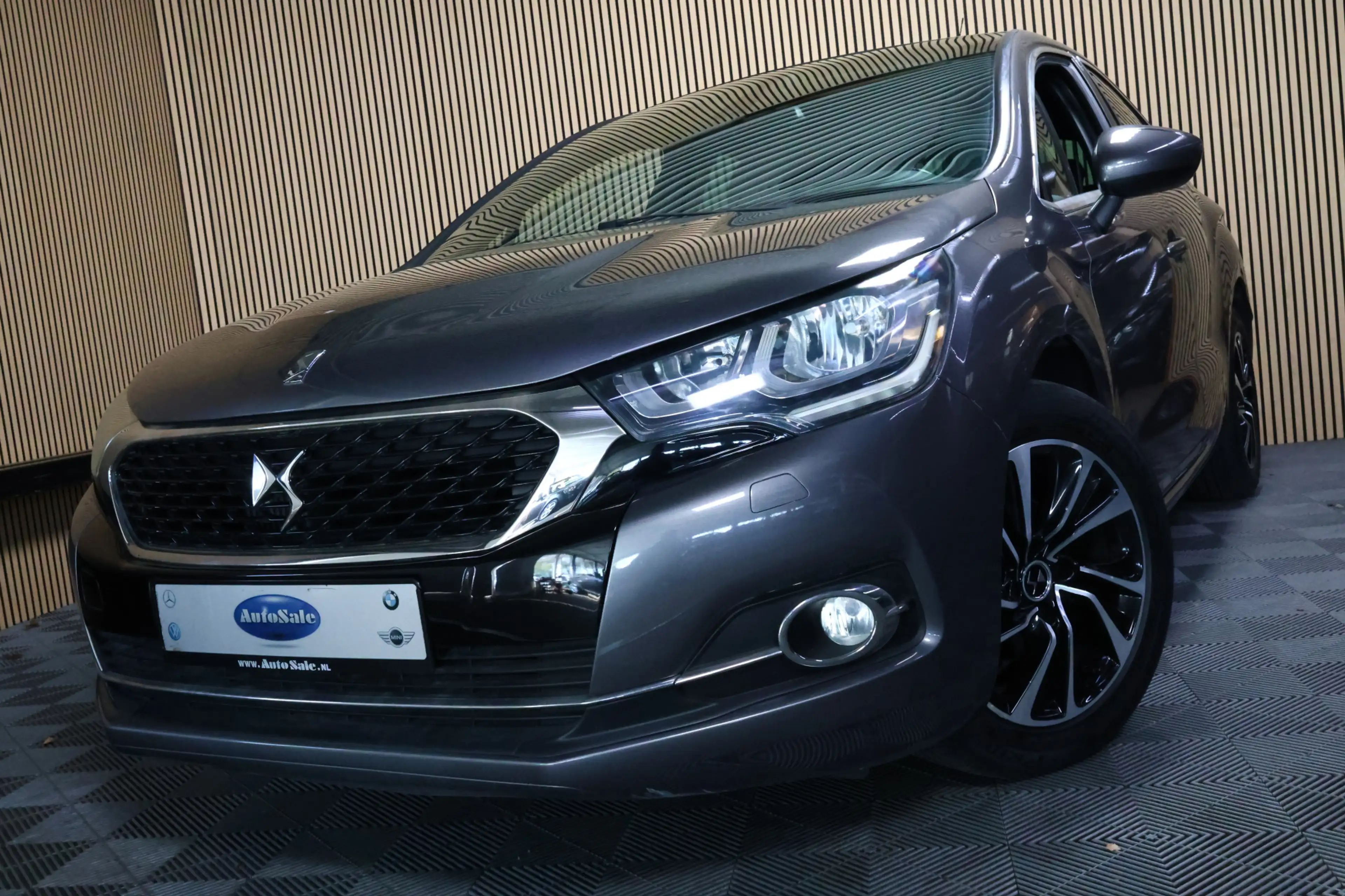 DS Automobiles DS 4 Crossback 1.2 PureTech Business NAVI CRUISE CLIMA PDC '16 — photo 11
